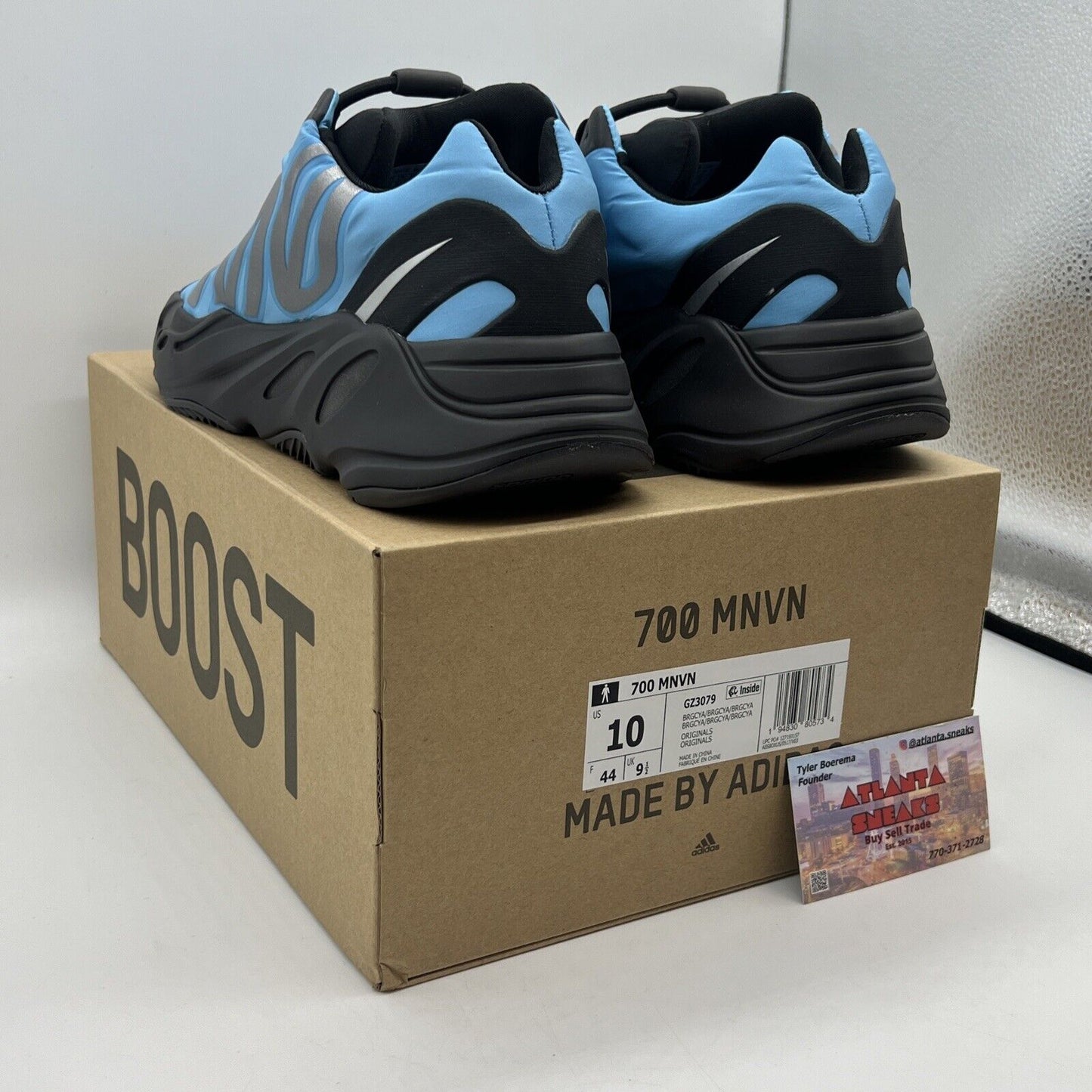 Size 10 - adidas Yeezy Boost 700 MNVN Bright Cyan Brand New Og All Black Blue