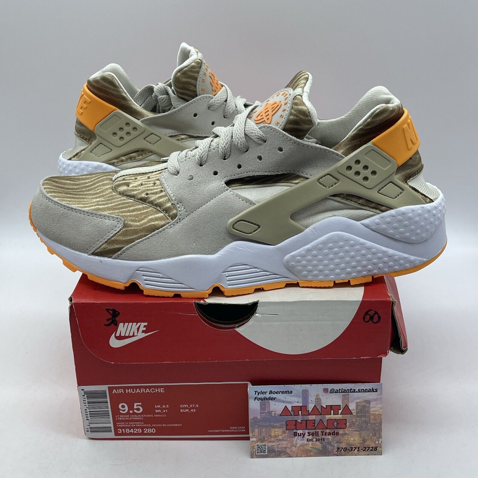 Size 9.5 - Nike Air Huarache Light Beige Chalk Brown Orange Suede (318429-280)