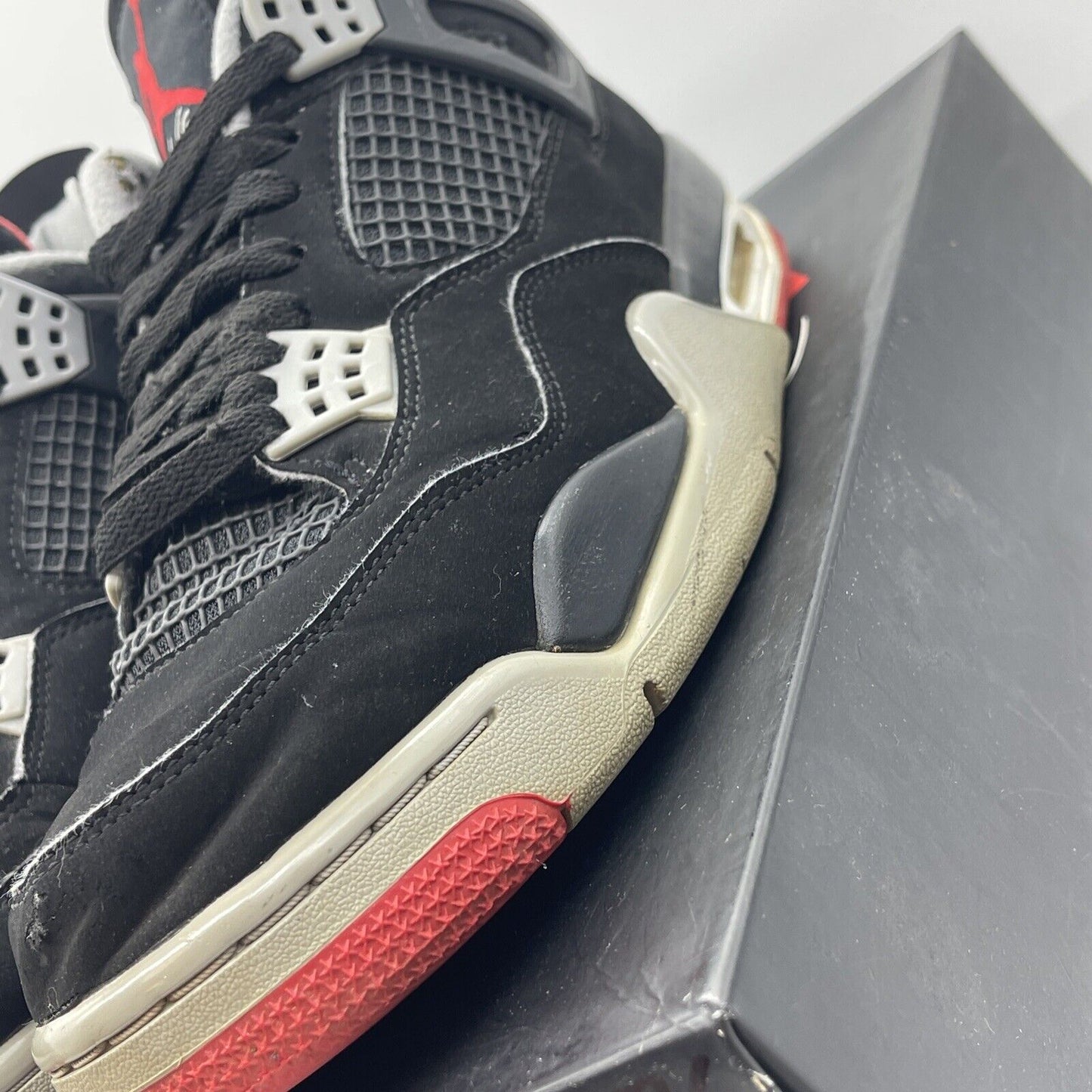 Size 9 - Jordan 4 Retro OG Mid Bred 2019 Black Red Grey Suede Leather 308497-060