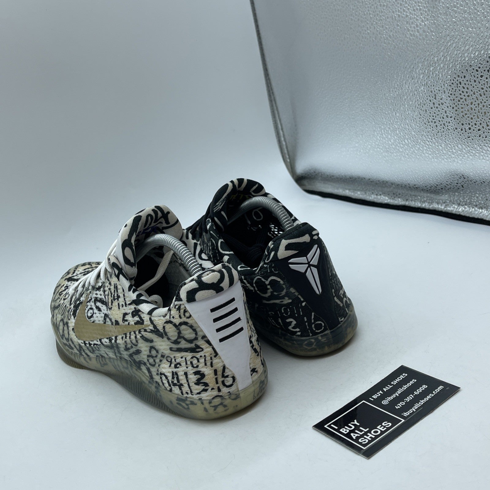 Size 9.5 - Nike Kobe 11 iD Mamba Day White Gold Black Mismatched (865773-992)