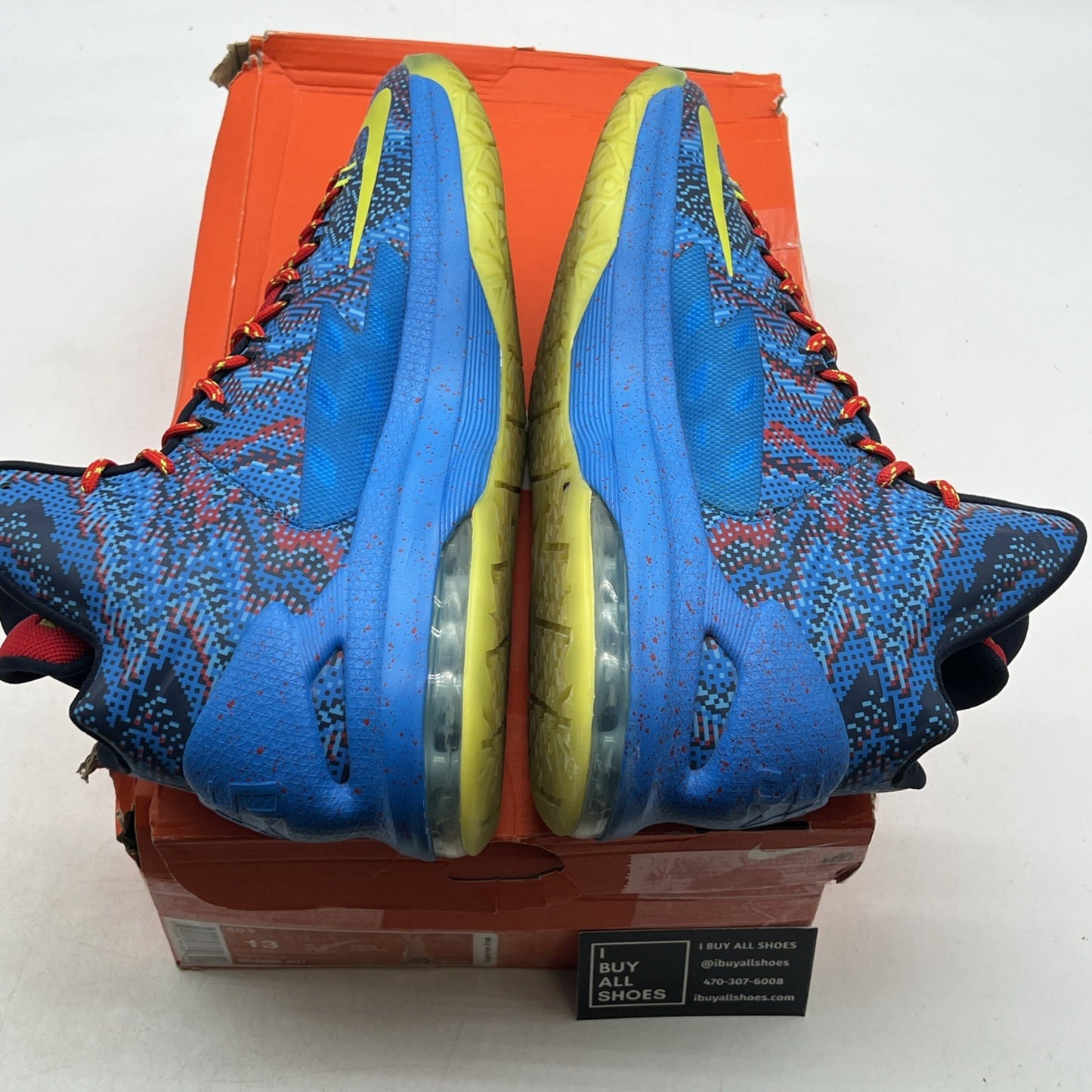 Size 13 - Nike KD 5 Basketball Shoe Christmas (554988-401)