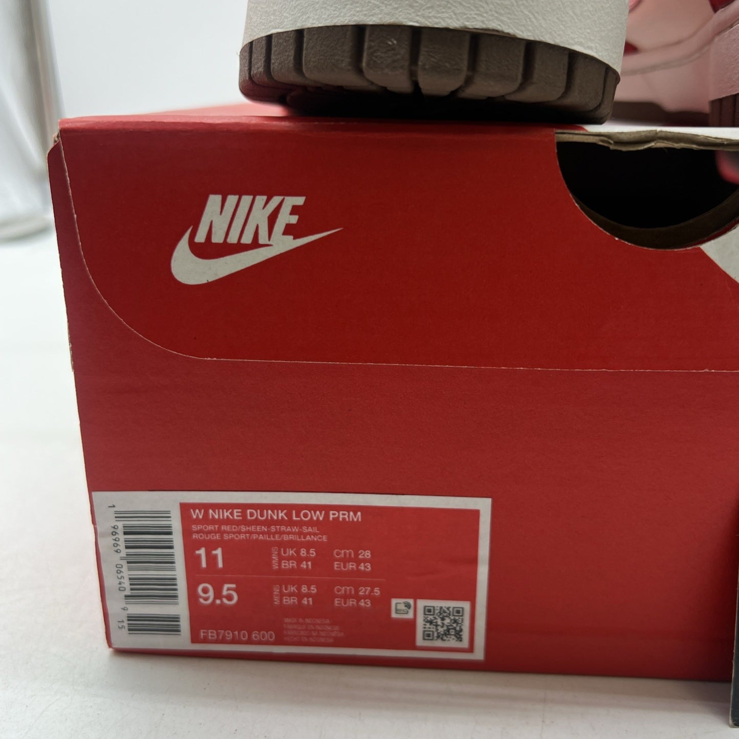 Size 11 - Nike Dunk Premium Low Bacon W (FB7910-600)