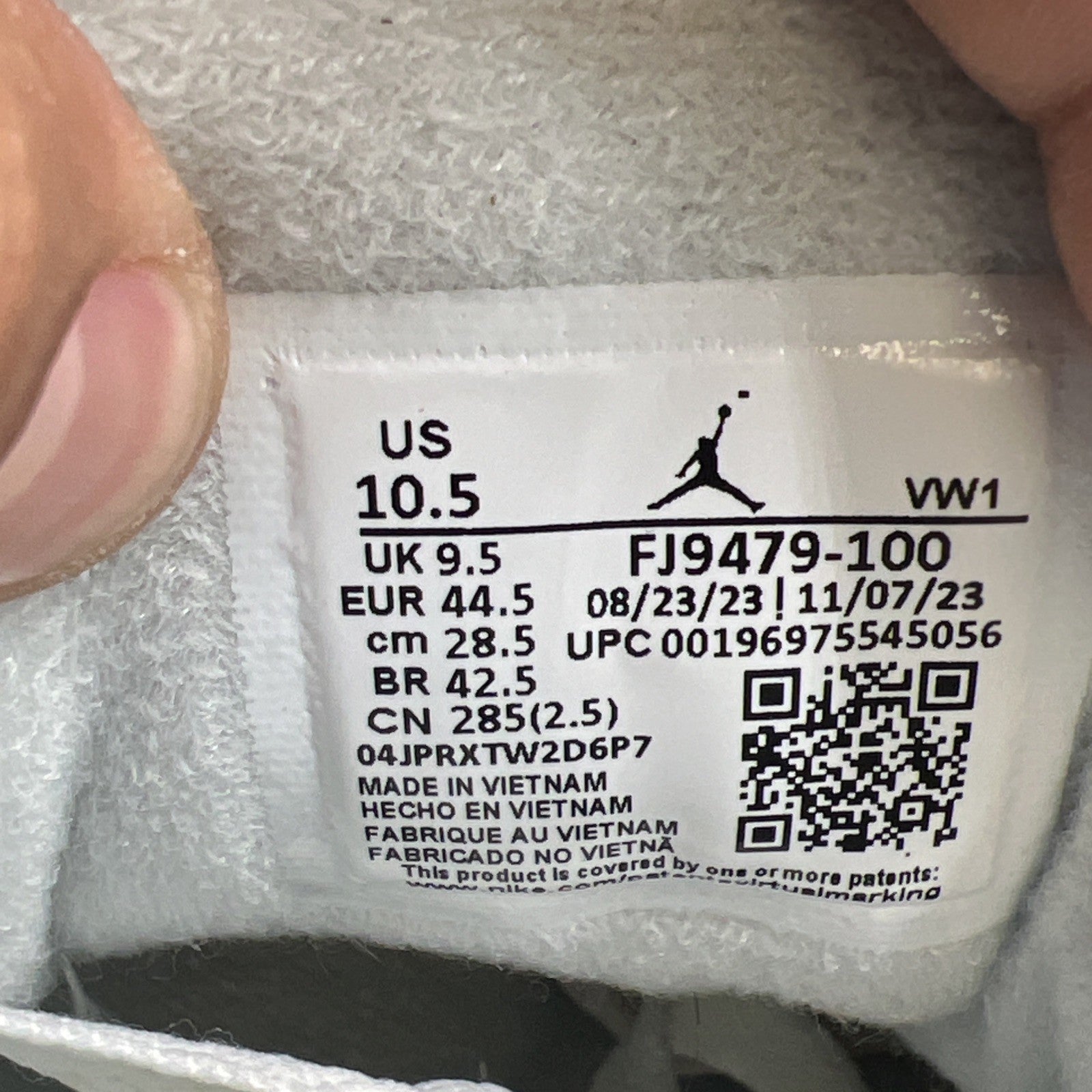 Size 10.5 - Air Jordan 3 Retro Craft Ivory/Grey White Leather (FJ9579-100)