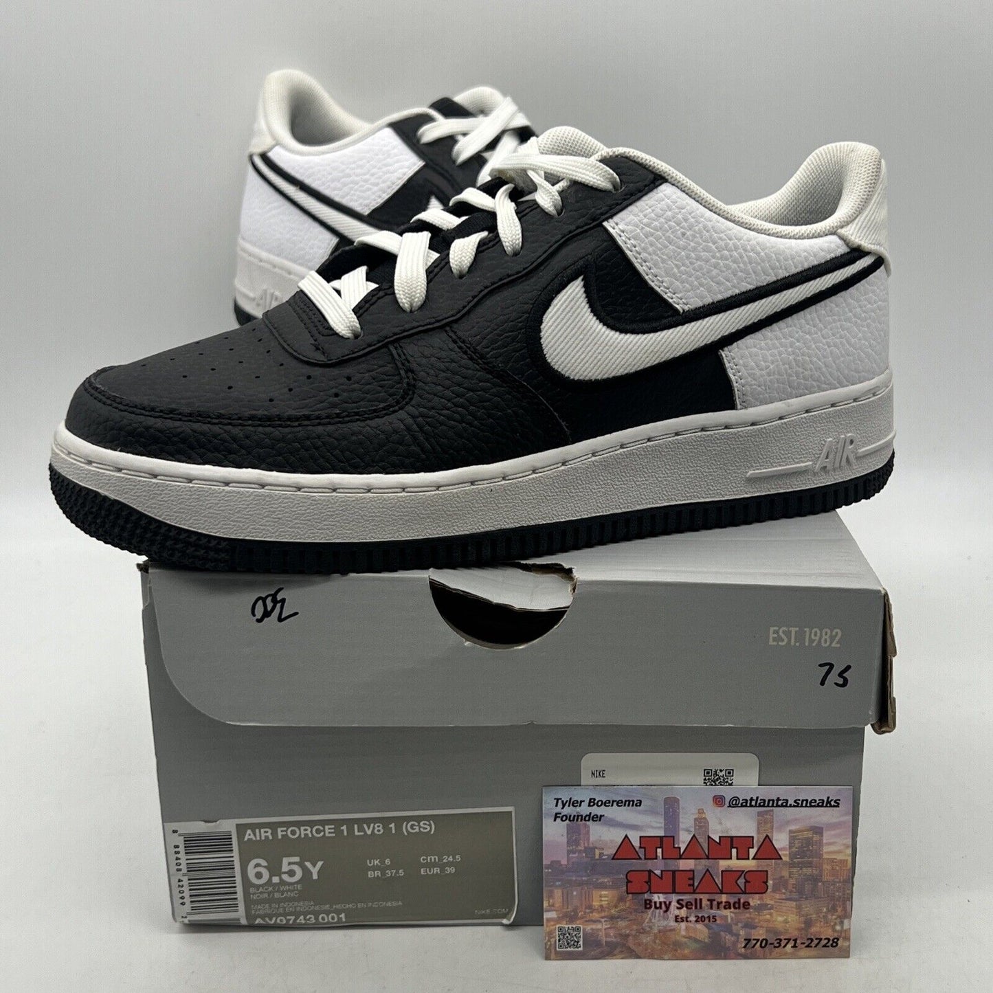 Size 6.5Y - Rare 2018 Nike Air Force Low White/Black - (AV0743-001)