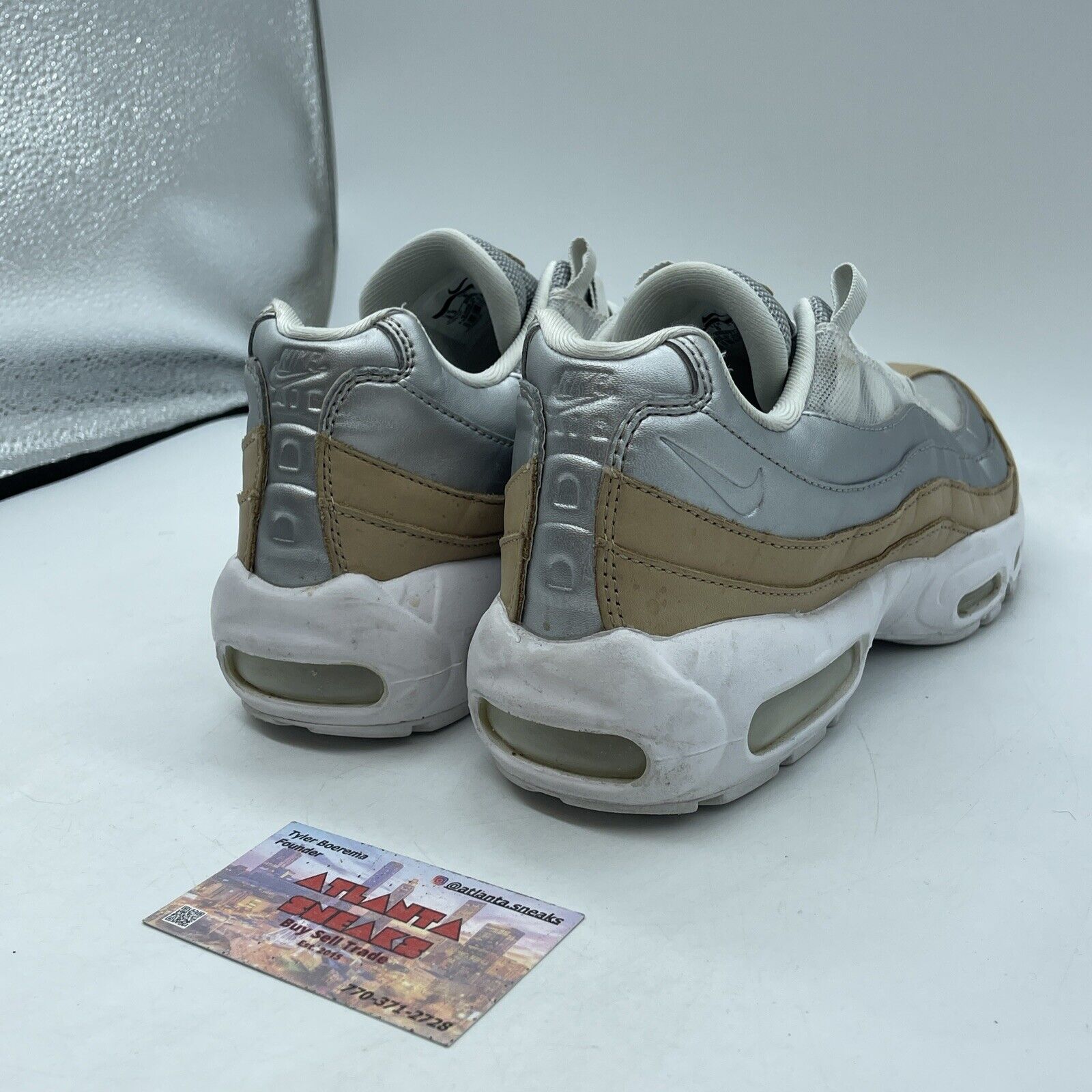 Size 8.5W - Nike Air Max 95 SE Pure Platinum Silver Leather Brown (AH8697-002)