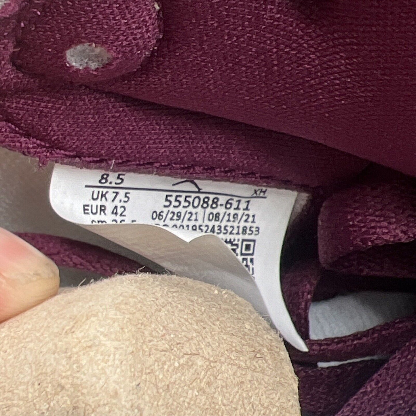 Size 8.5 - Air Jordan 1 Retro High OG Bordeaux (555088-611)