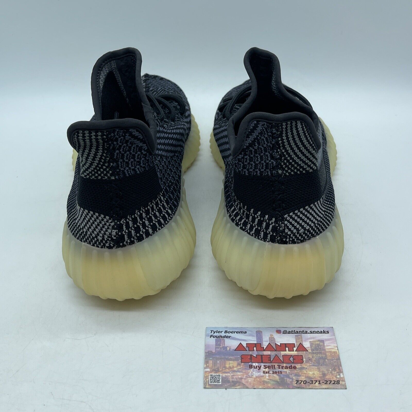 Size 10.5 - adidas Yeezy Boost 350 V2 Low Carbon black Blue (FZ500)