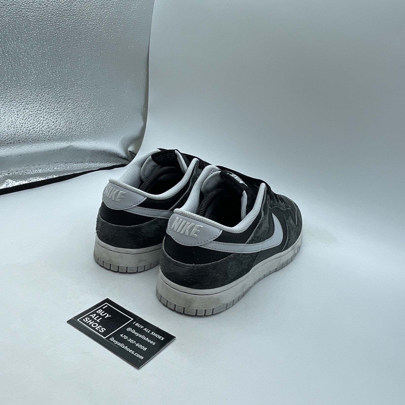 Size 11.5 - Nike Dunk Premium Low Animal Pack Zebra (DH7913-001)