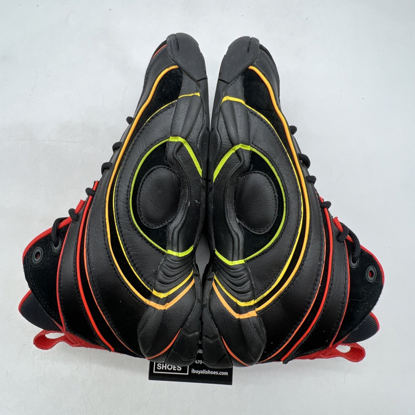 Size 9.5 - Reebok Hot Ones x Shaqnosis Scoville Levels (H68851)