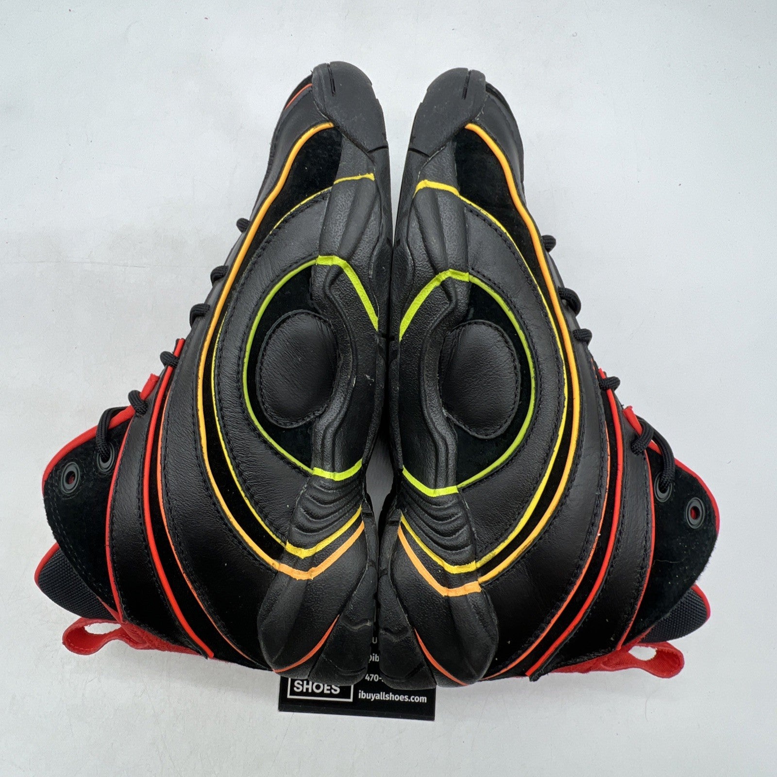 Size 9.5 - Reebok Hot Ones x Shaqnosis Scoville Levels (H68851)