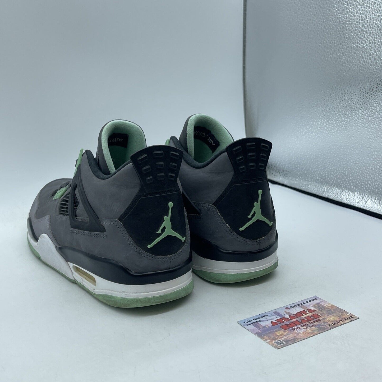 Size 11 - Jordan 4 Retro Green Glow 2013 Gray Suede Black White (308497-033)