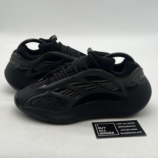 Size 8 - adidas Yeezy 700 V3 Dark Glow (GX6144)