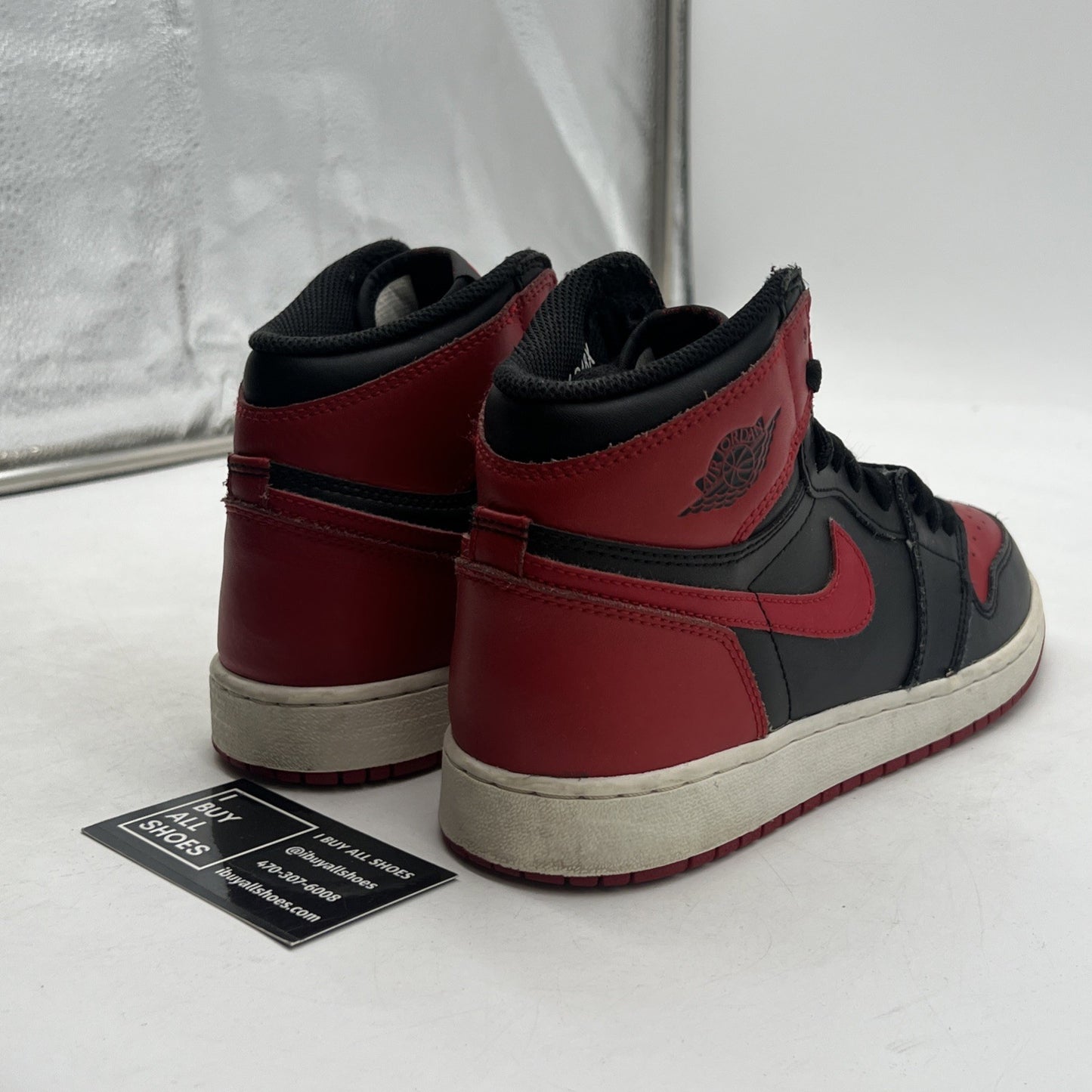 Size 6Y - Air Jordan 1 Retro OG High Banned Bred (555088-001)