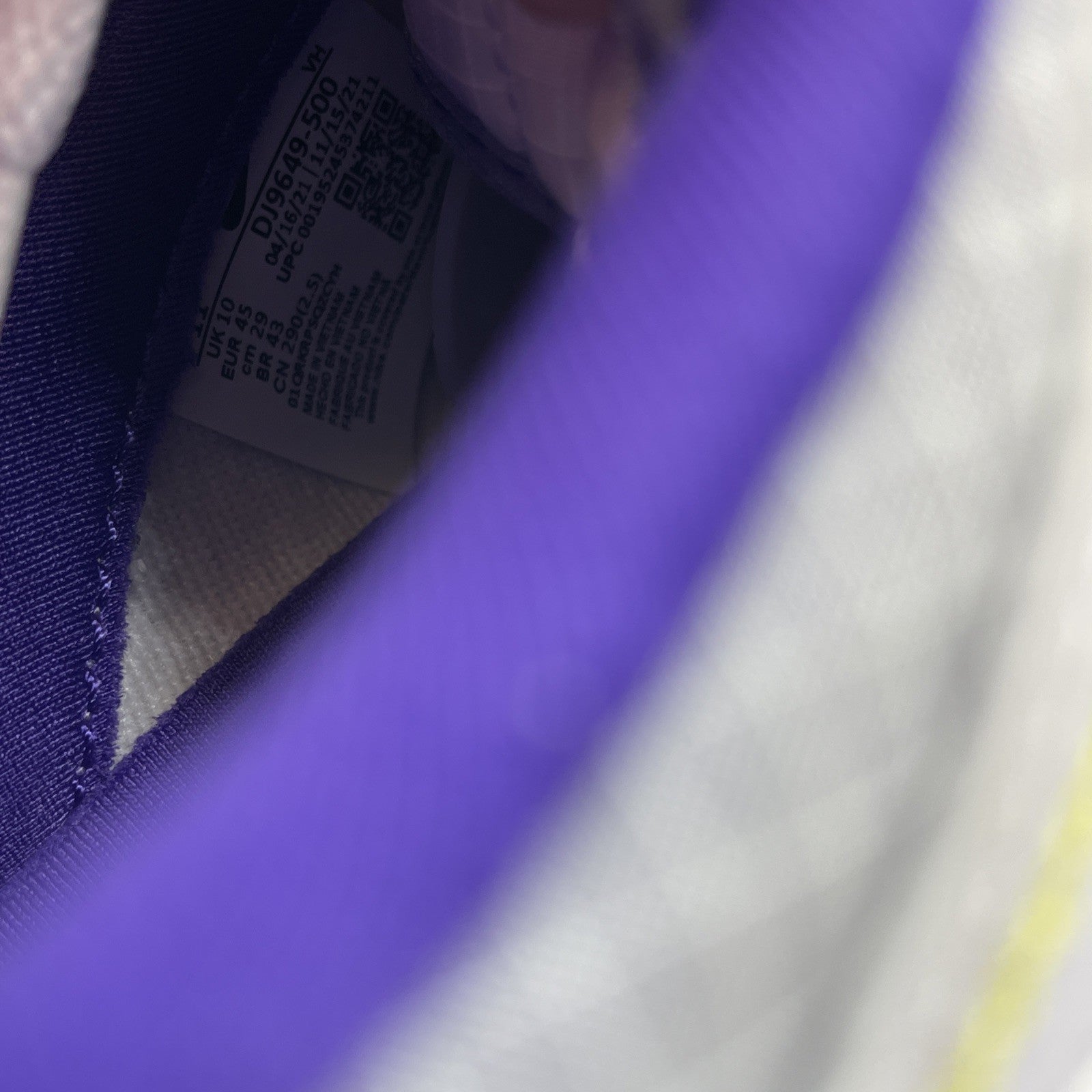 Size 11 - Union LA x Nike Dunk Low Passport Pack Court Purple (DJ9649-500)