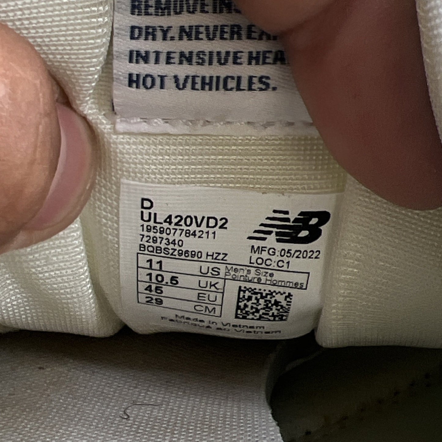 Size 11 - New Balance 420 Green 2022 (UL420VD2)