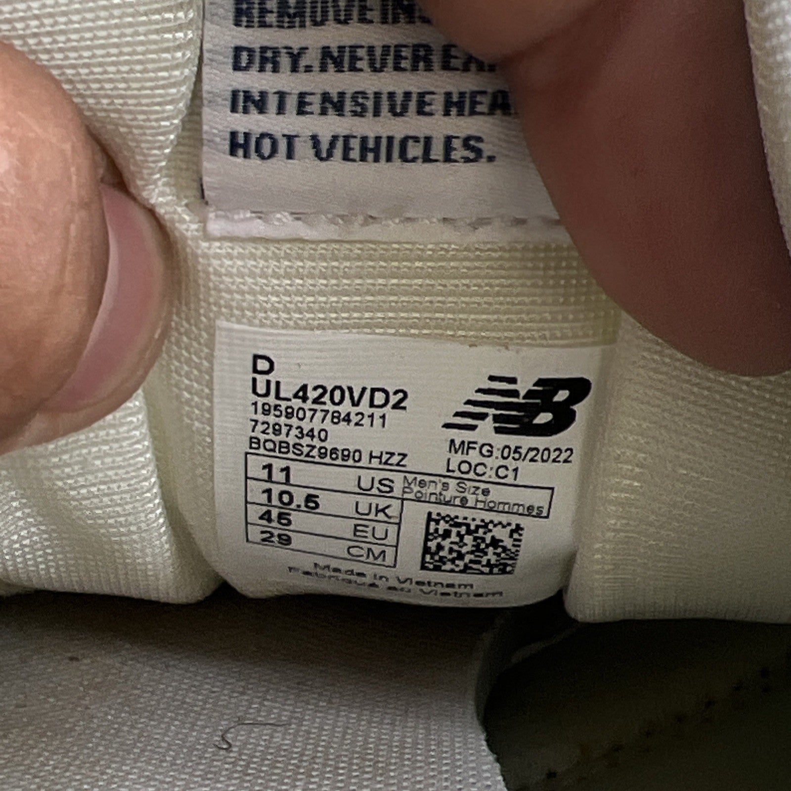 Size 11 - New Balance 420 Green 2022 (UL420VD2)