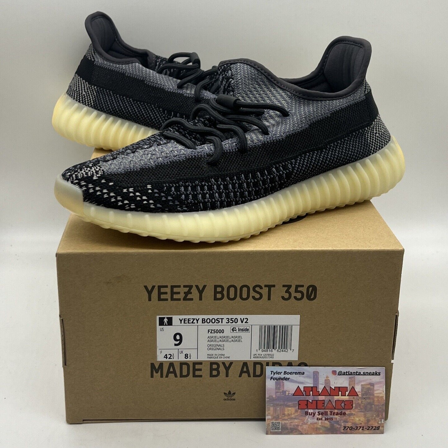 Size 9 - adidas Yeezy Boost 350 V2 Low Carbon Brand New Og All Cream Black DS