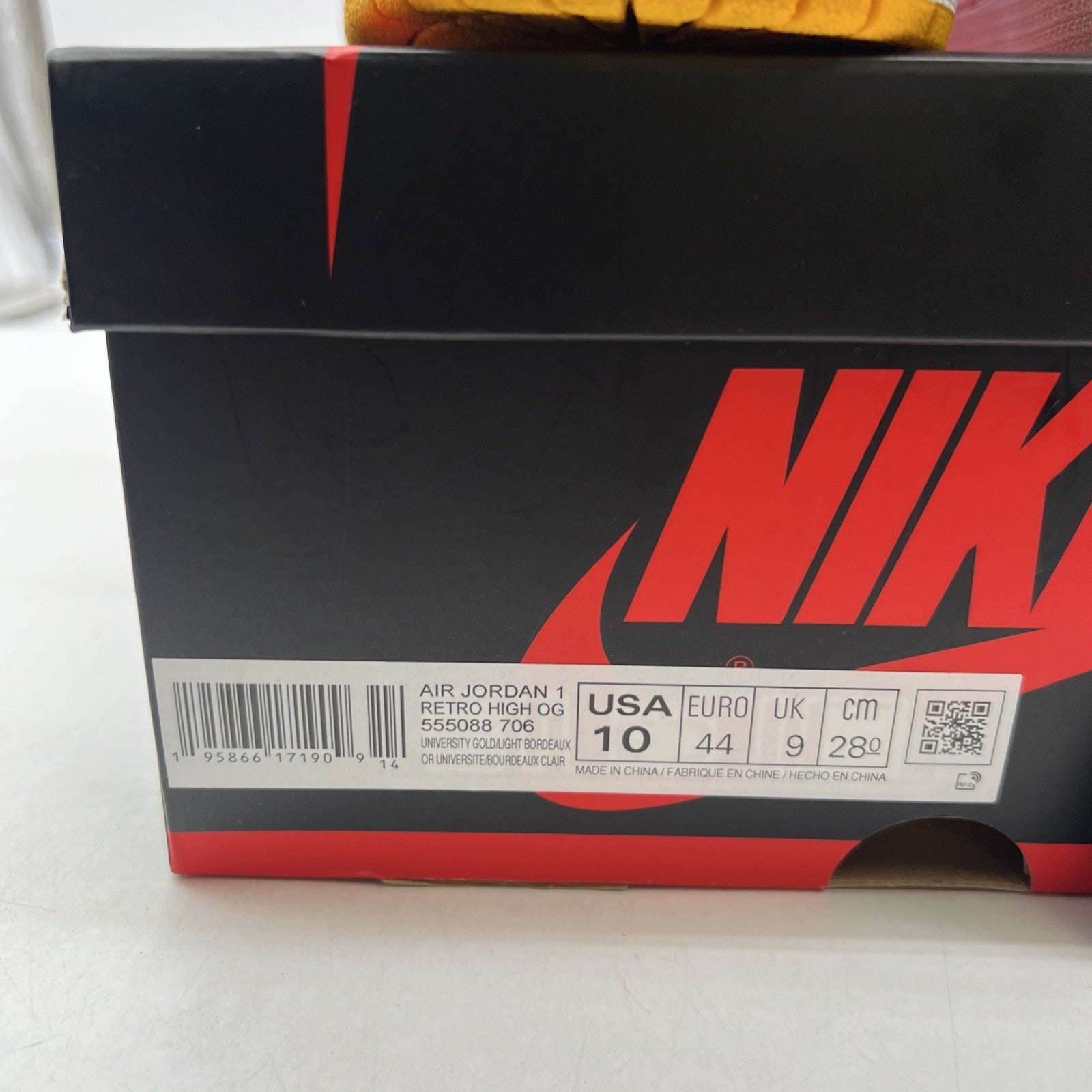 Size 10 - Air Jordan 1 Retro High OG Brotherhood 2022 (555088-706)