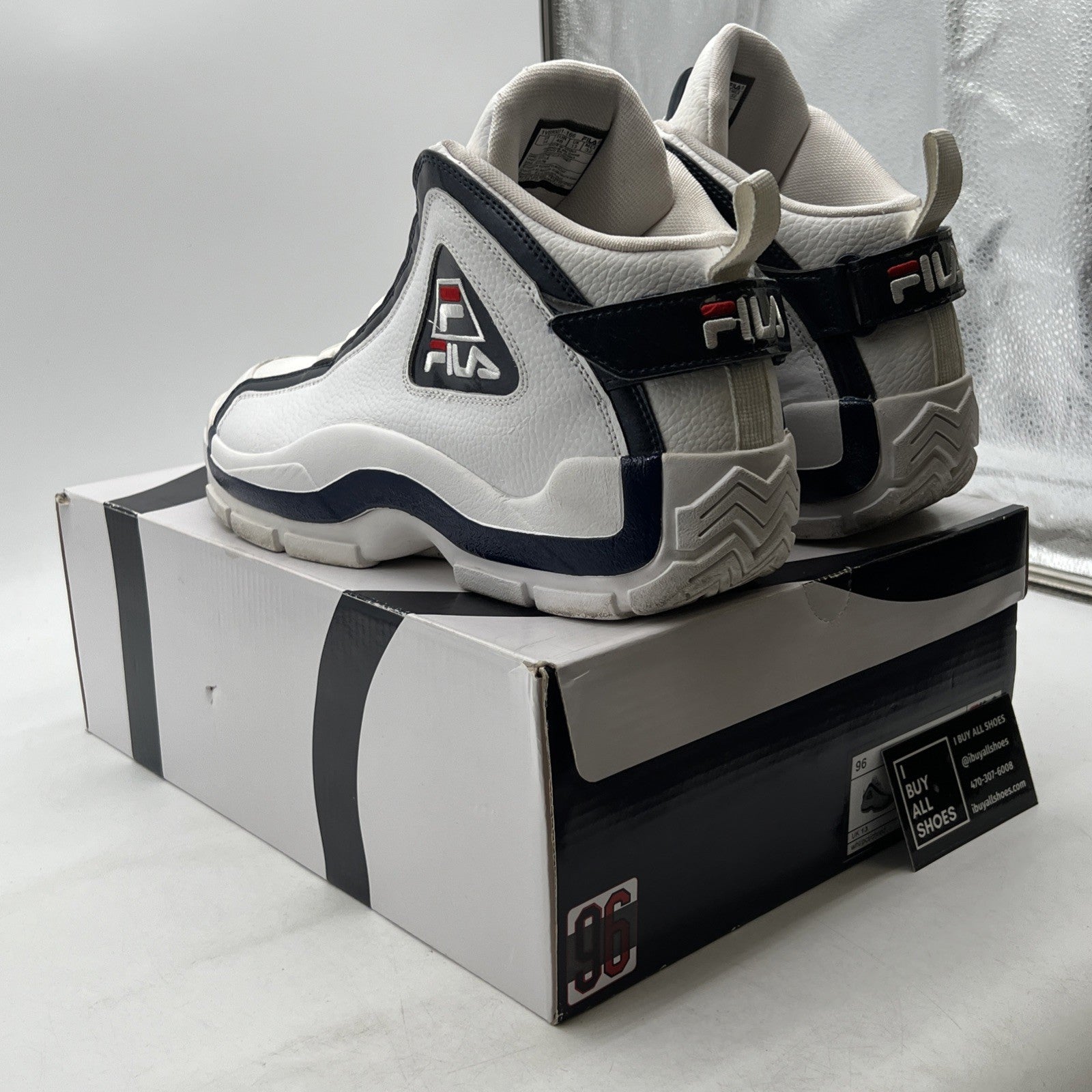 Size 14 - FILA GRANT HILL 2 II WHITE NAVY BLUE RED