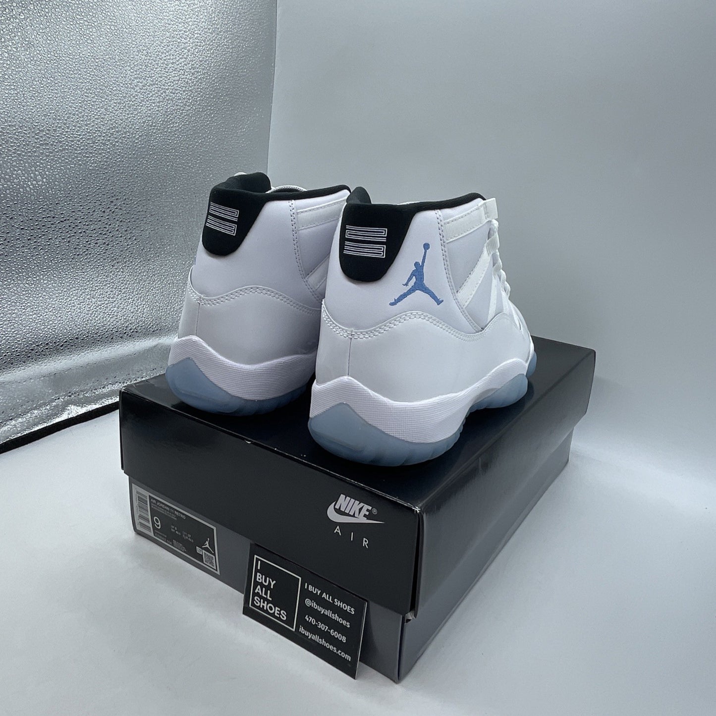 Size 9 - Air Jordan 11 Retro 2024 Legend Blue / Columbia (CT8012-104)