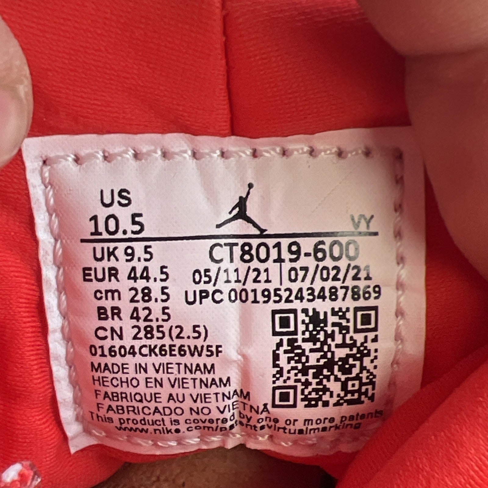 Size 10.5 - Air Jordan 9 Chile Red (CT8019-600)