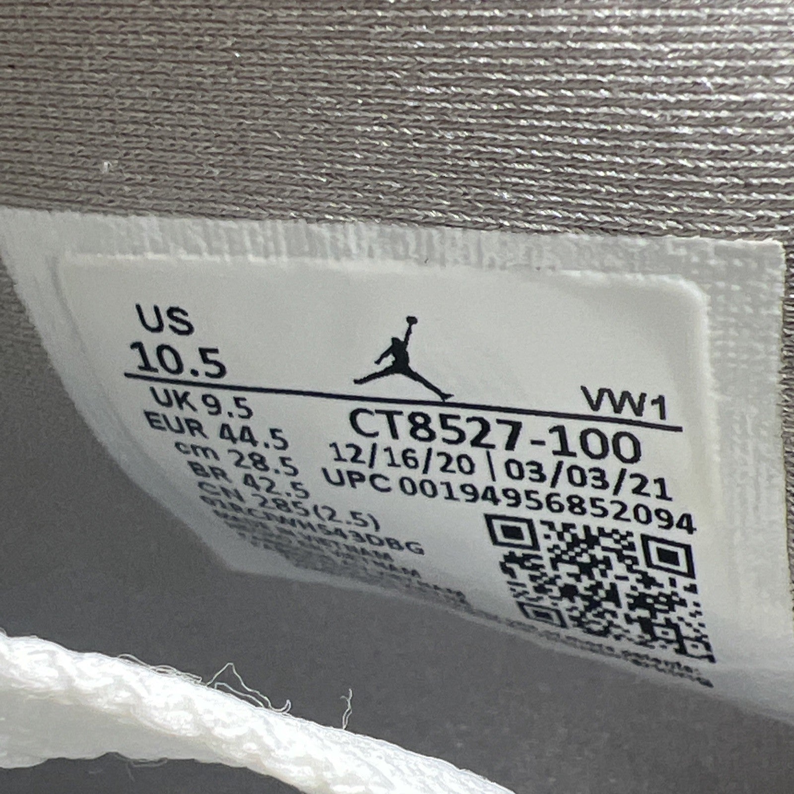 Size 10.5 - Air Jordan 4 Retro Mid White Oreo (CT8527-100)
