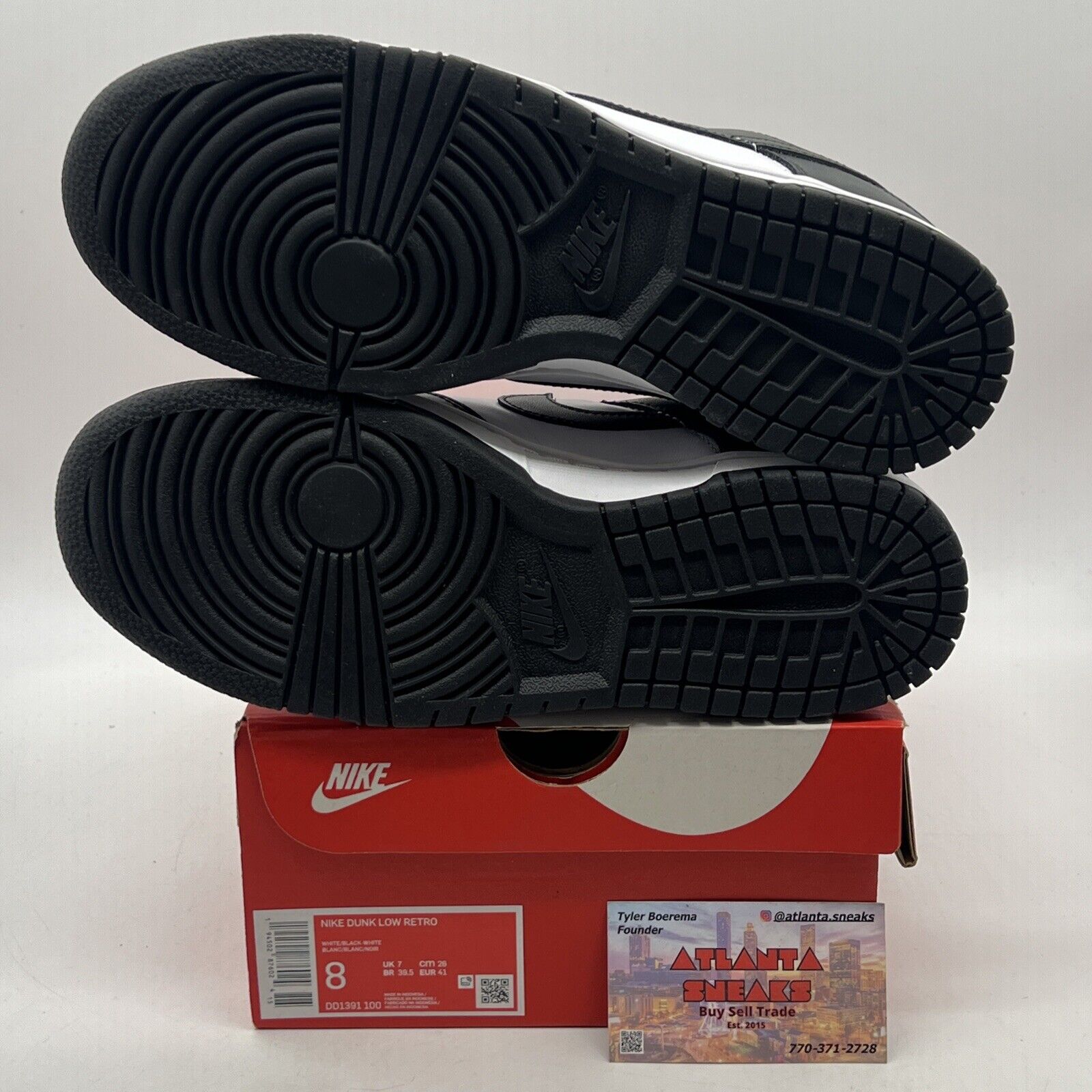 Size 8 Nike Dunk Low Black White Leather Panda (DD1391-100)