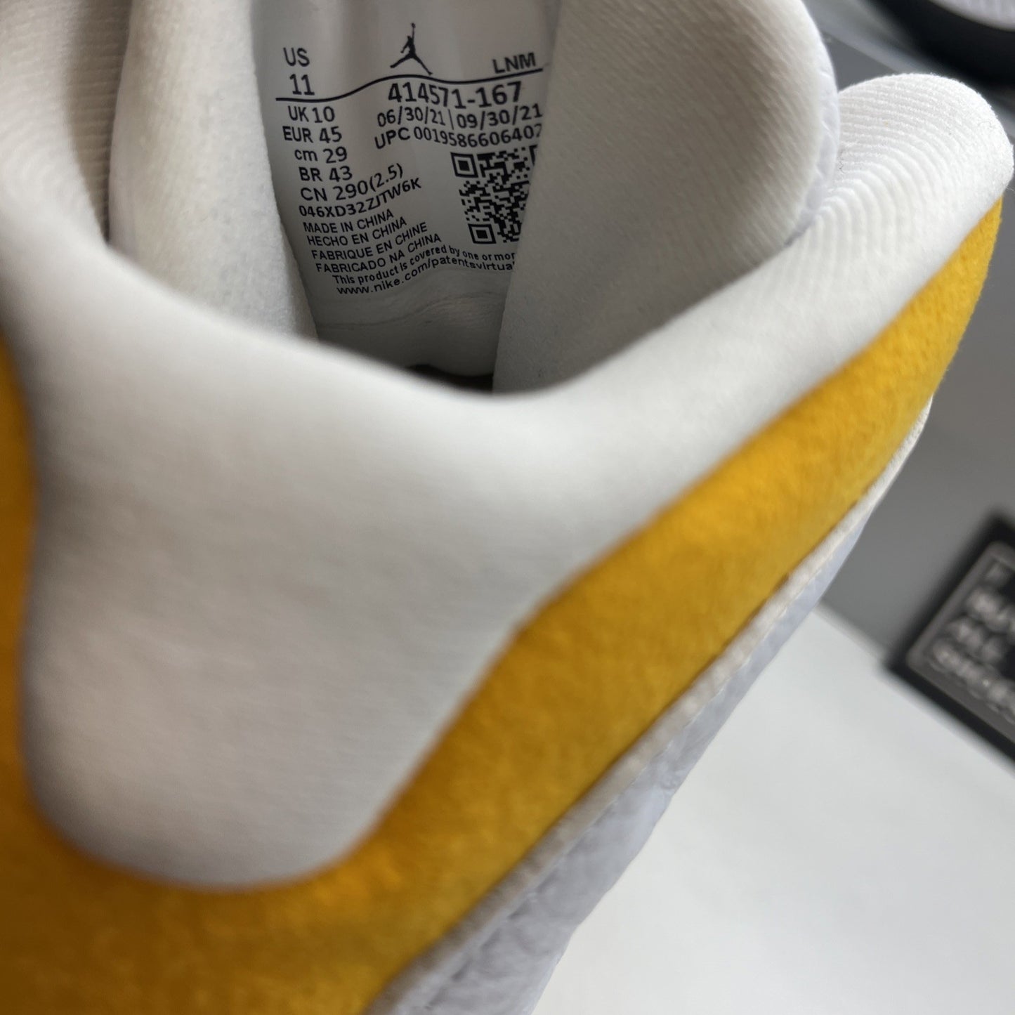 Size 11 - Air Jordan 13 Del Sol 2022 Yellow White Suede Leather (414571-167)