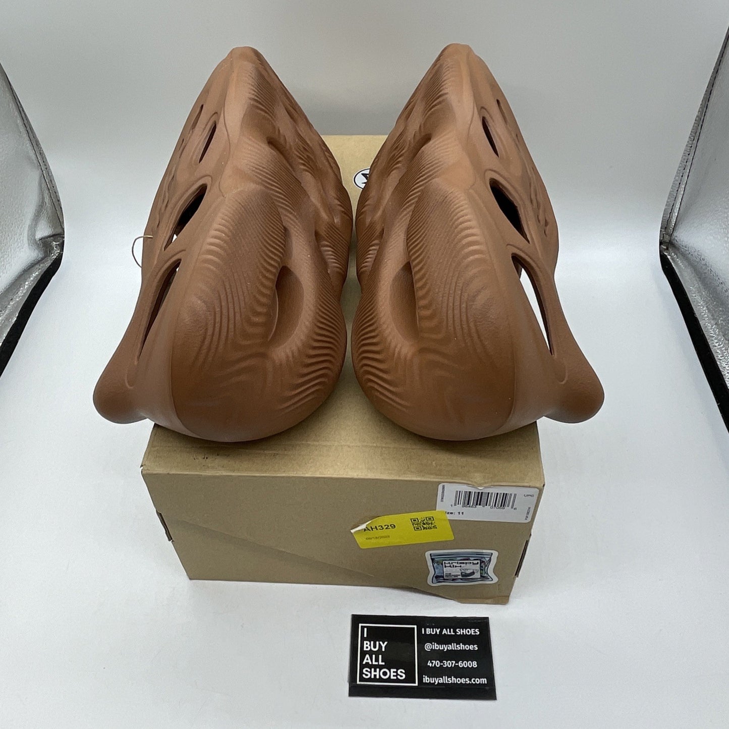 Size 11 - Adidas Yeezy Foam Runner "Clay Red" Rubber (HP5335)