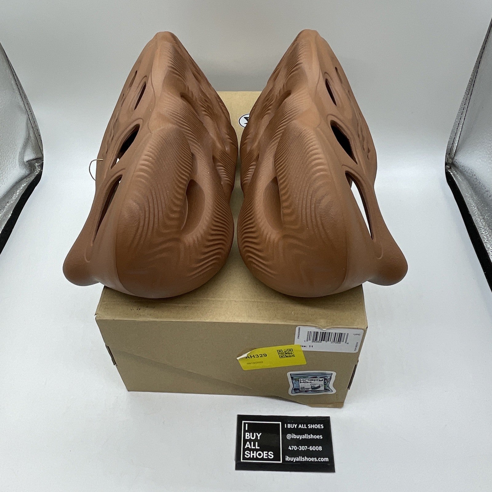 Size 11 - Adidas Yeezy Foam Runner "Clay Red" Rubber (HP5335)