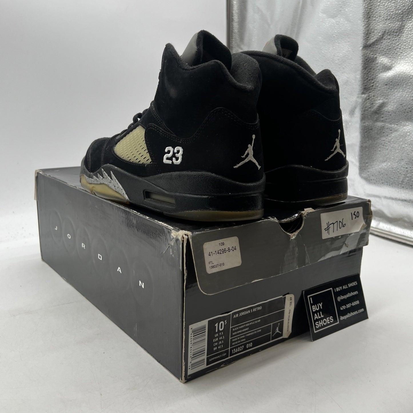 Size 10.5 - Air Jordan 5 Retro 2011 Black Metallic (136027-010)