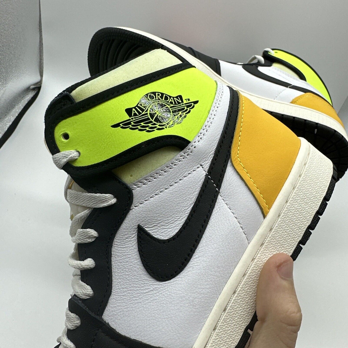 Size 10.5 - Jordan 1 Retro High OG Volt