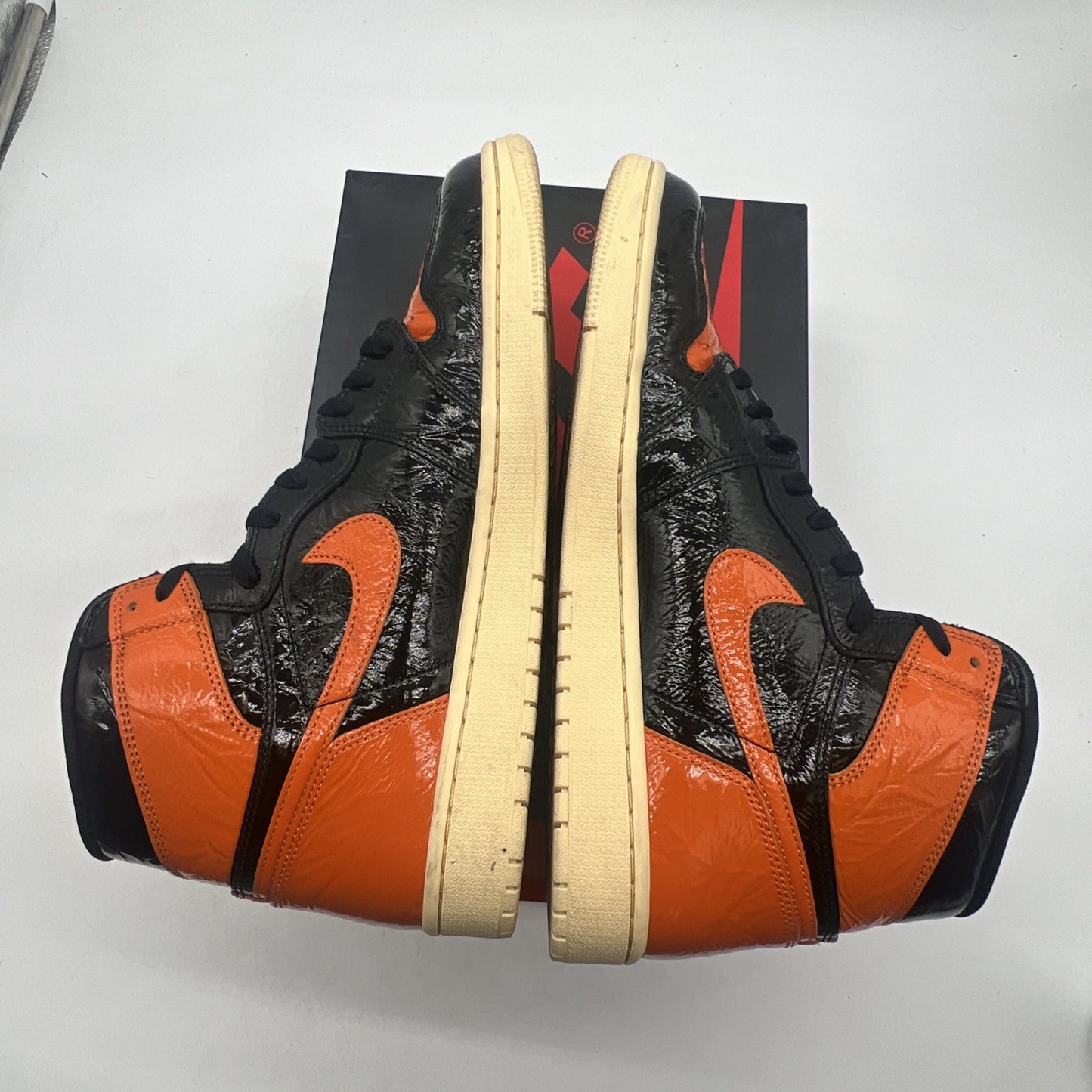 Size 12 - Air Jordan 1 Retro OG High Shattered Backboard 3.0 (555088-028)