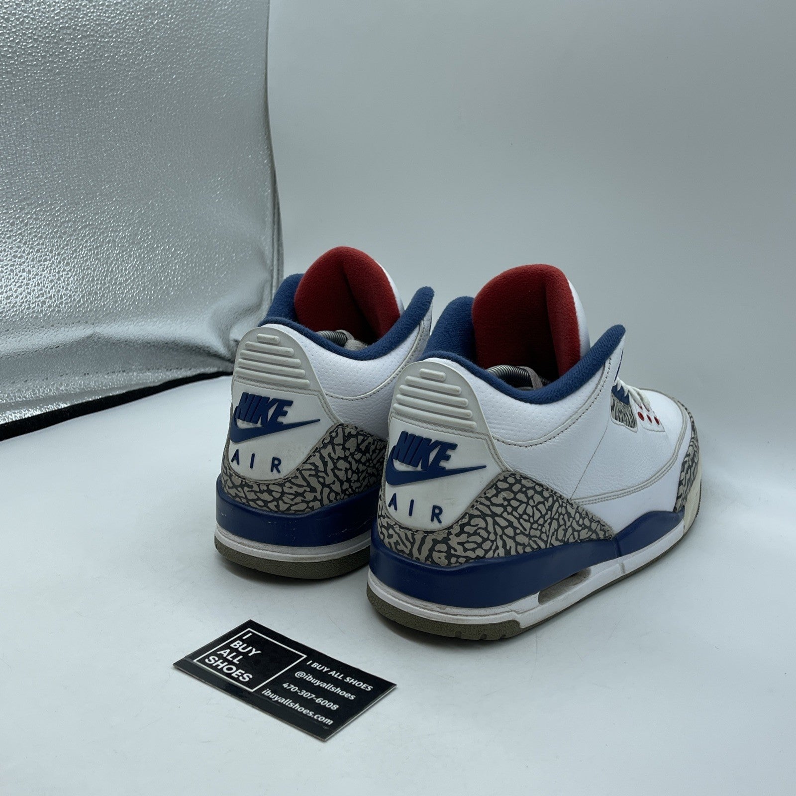 Size 10.5 - Jordan 3 Retro OG Mid True Blue Black Grey Suede Leather (854262-106