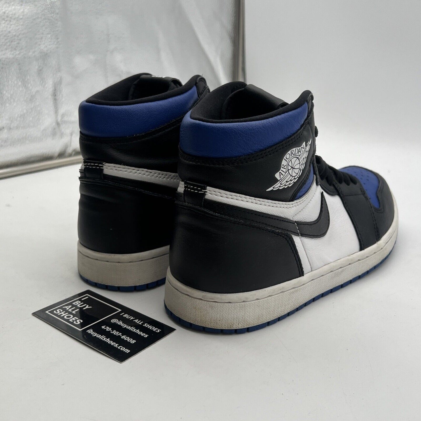 Size 10.5 - Air Jordan 1 Retro OG High Royal Toe (555088-041)