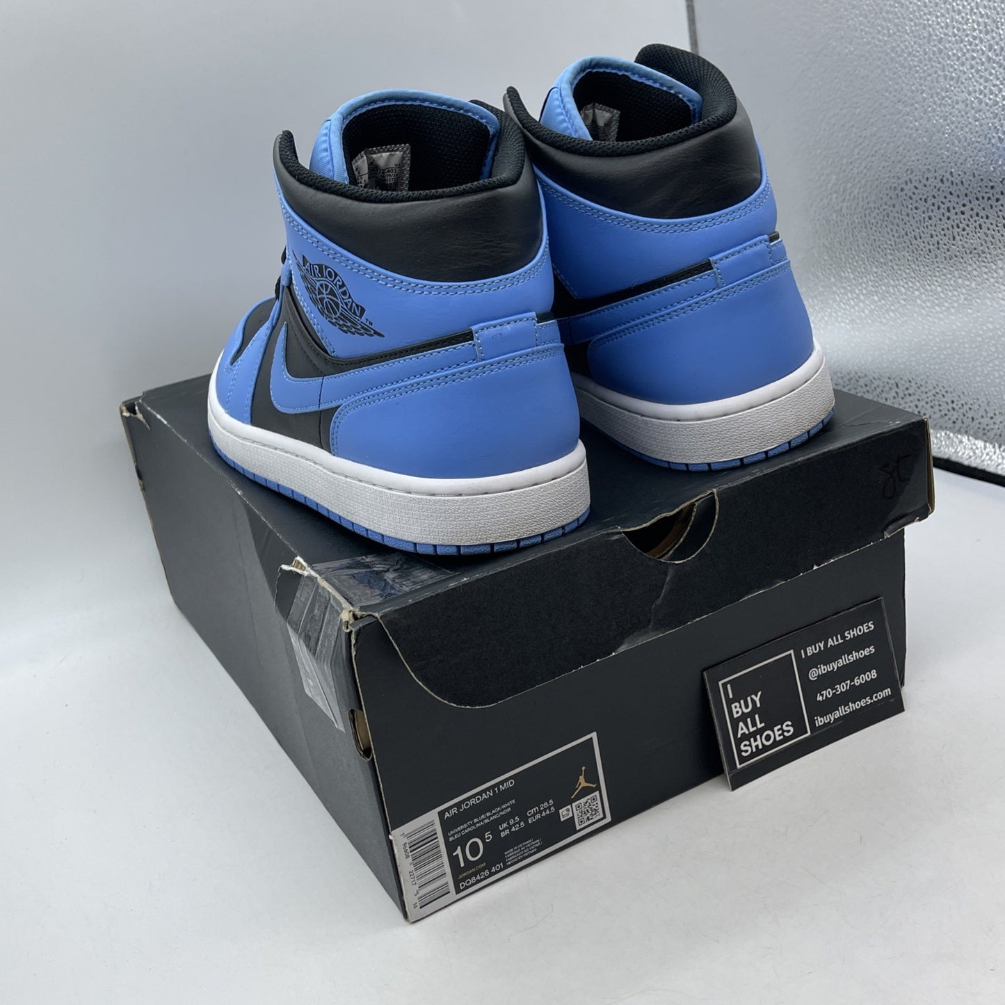 Size 10.5 - Air Jordan 1 Mid University Blue Black Leather (DQ8426-401)