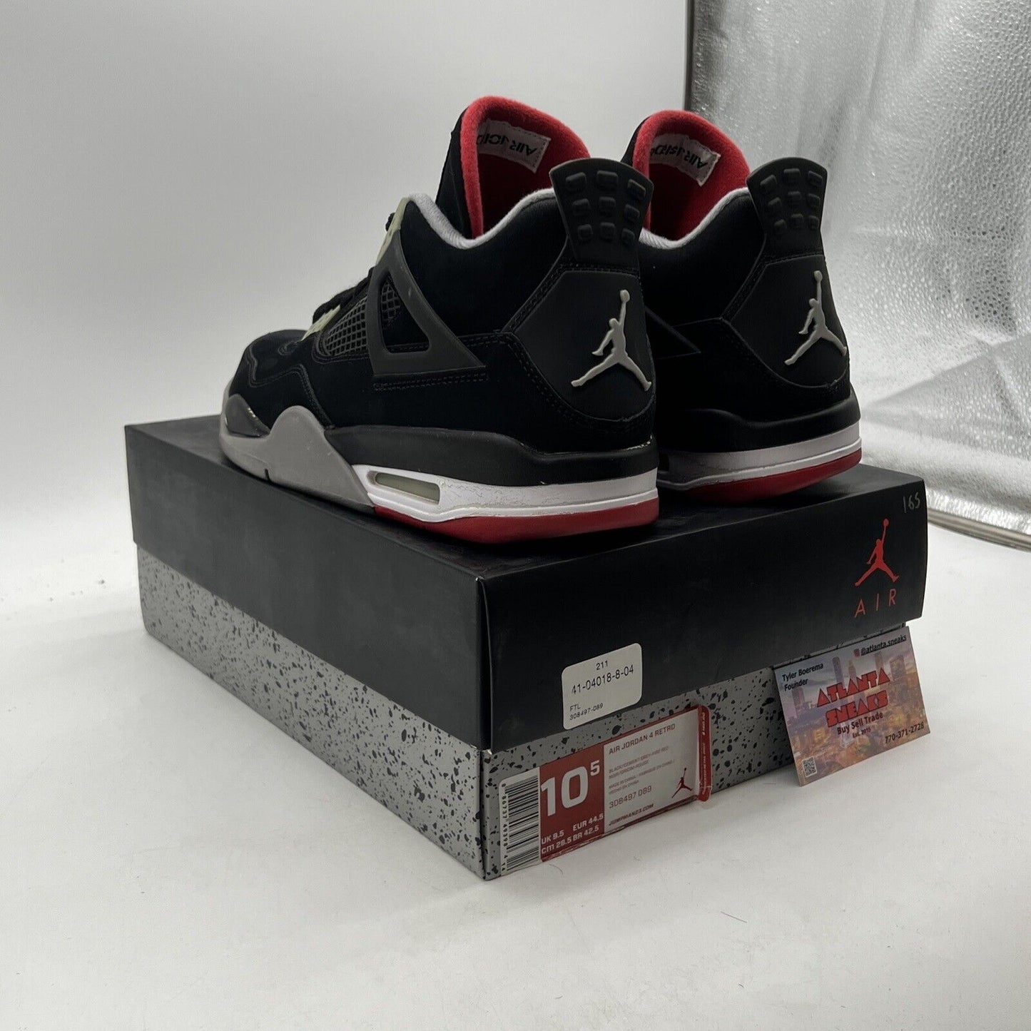 Size 10.5 - Jordan 4 Retro bred release 2012 (308497-089)