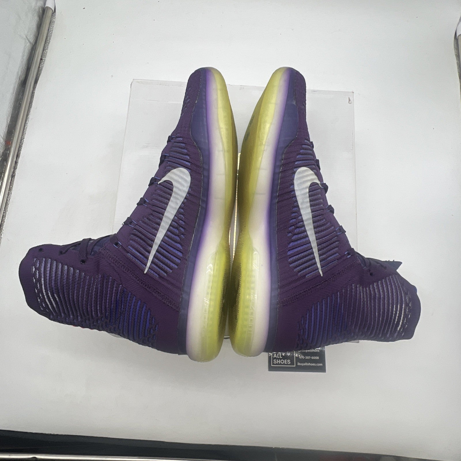 Size 13 - Nike Kobe 10 Elite Team (718763-505)