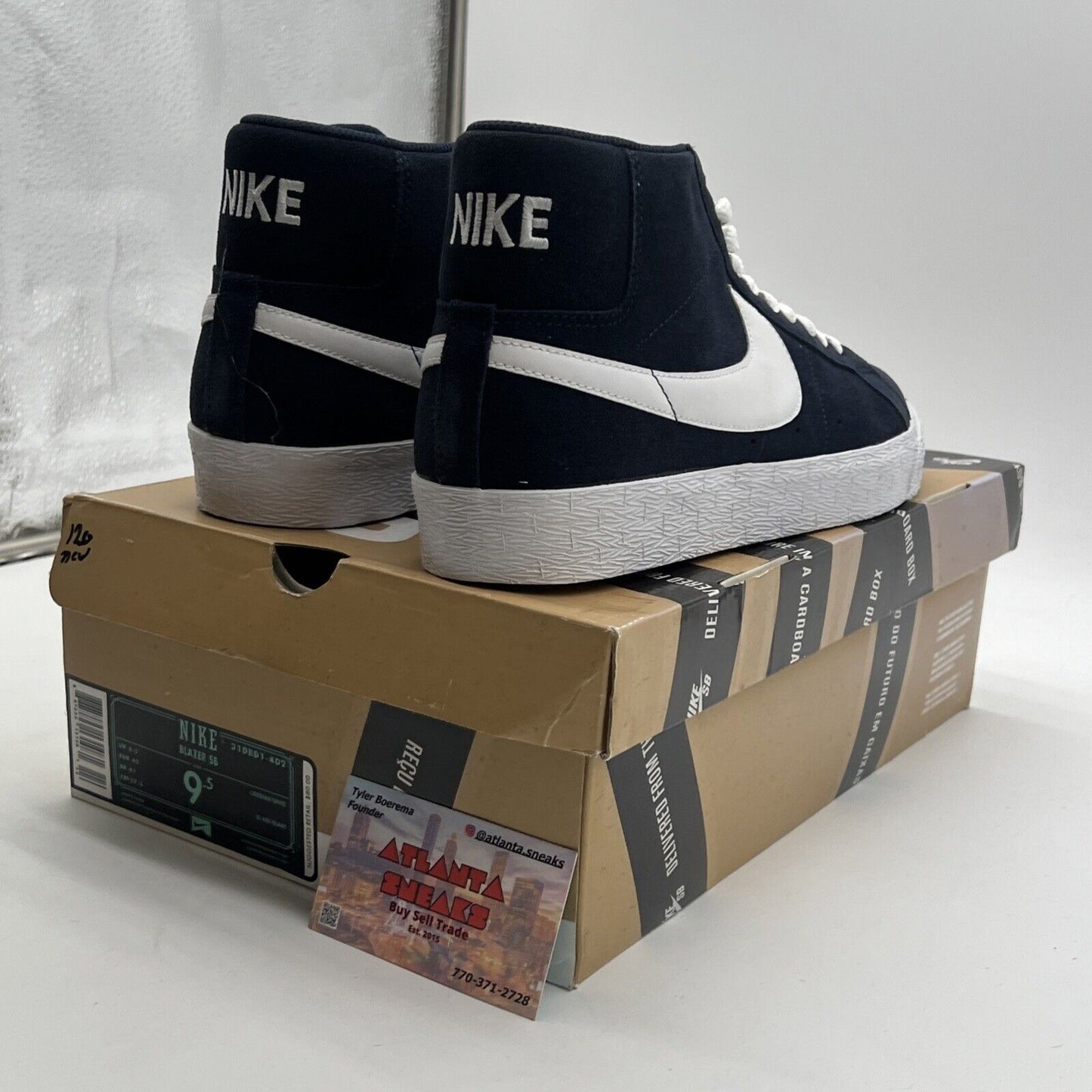 Size 9.5 - NIKE SB ZOOM BLAZER MID NAVY-WHITE (310801-402)