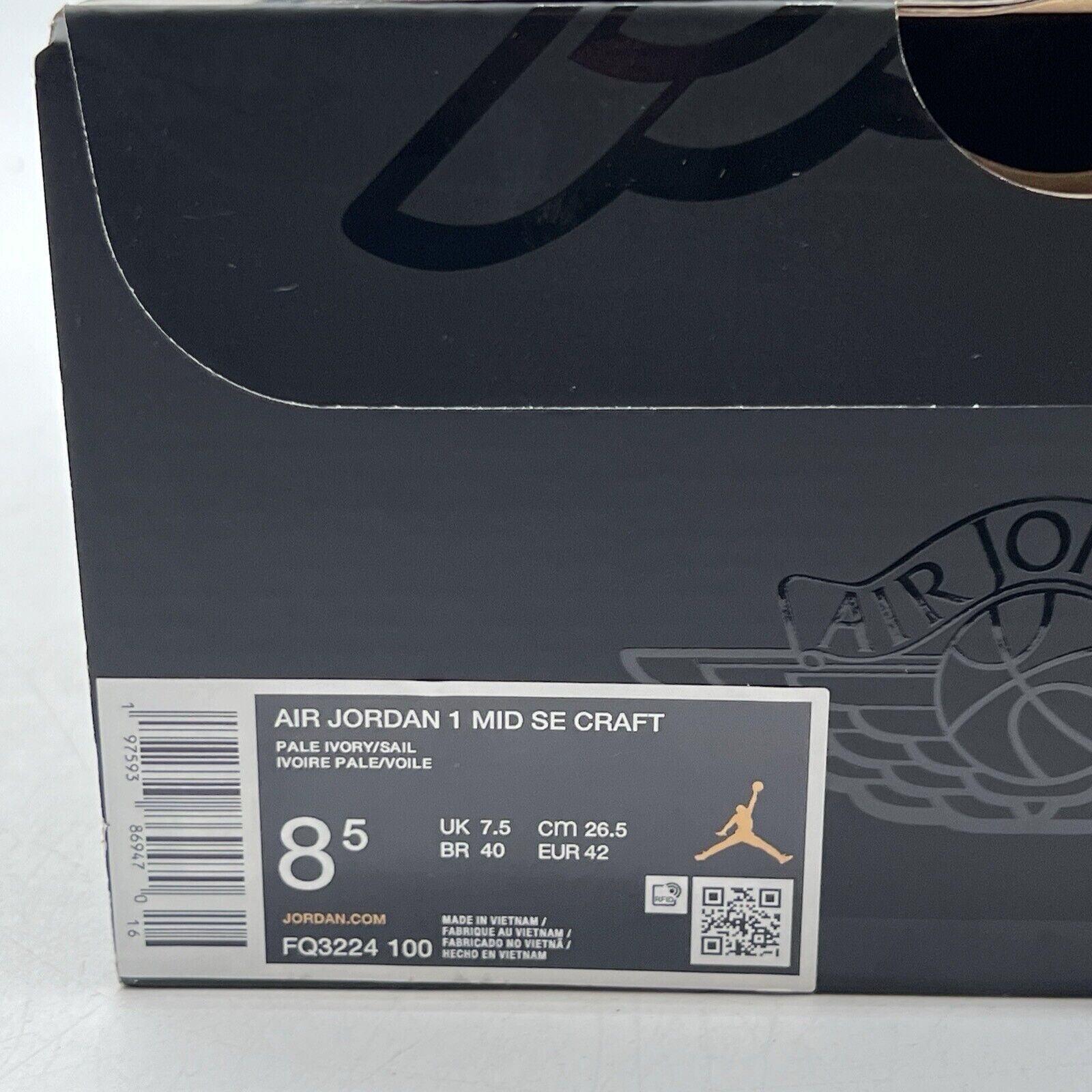 Size 8.5 - Air Jordan 1 SE Craft Mid Pale Ivory Suede (FQ3224-100).