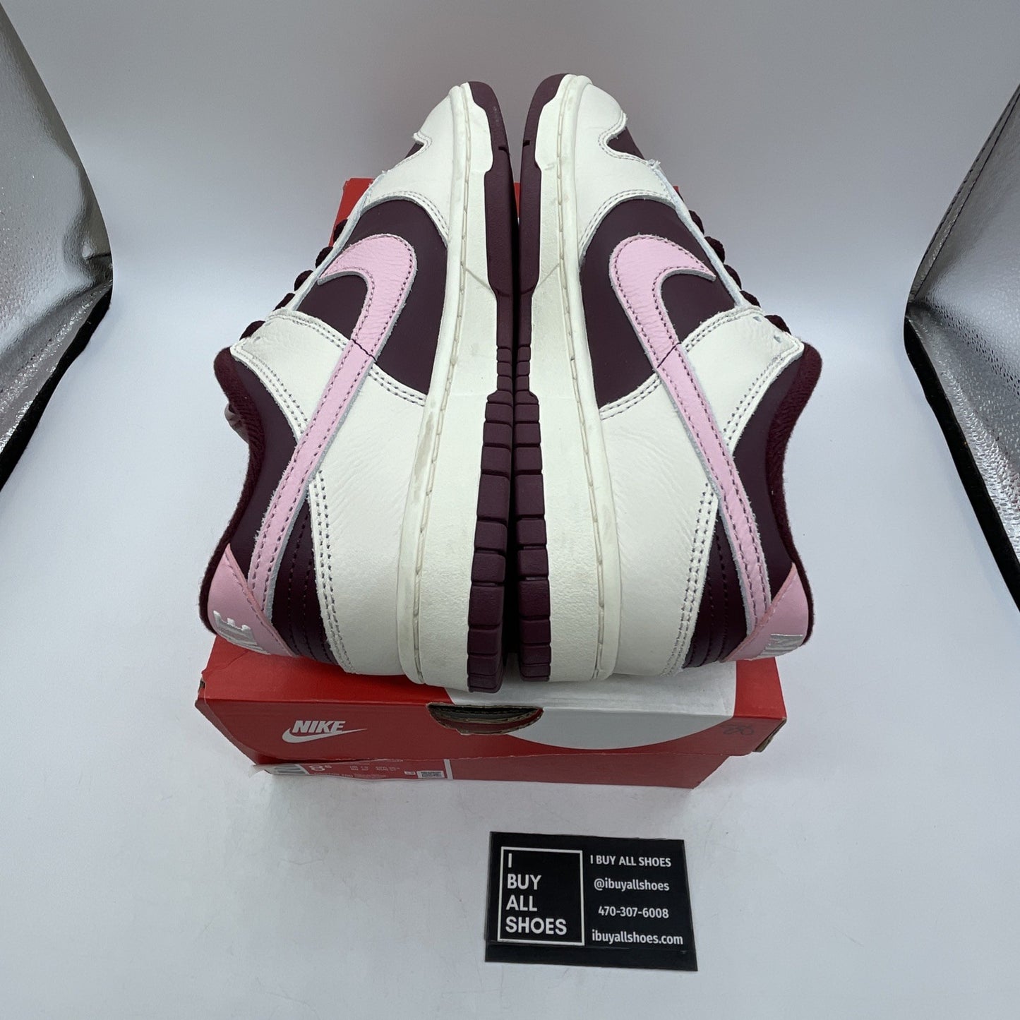 Size 8.5 - Nike Dunk Low Premium Valentine's Day (DR9705-100)