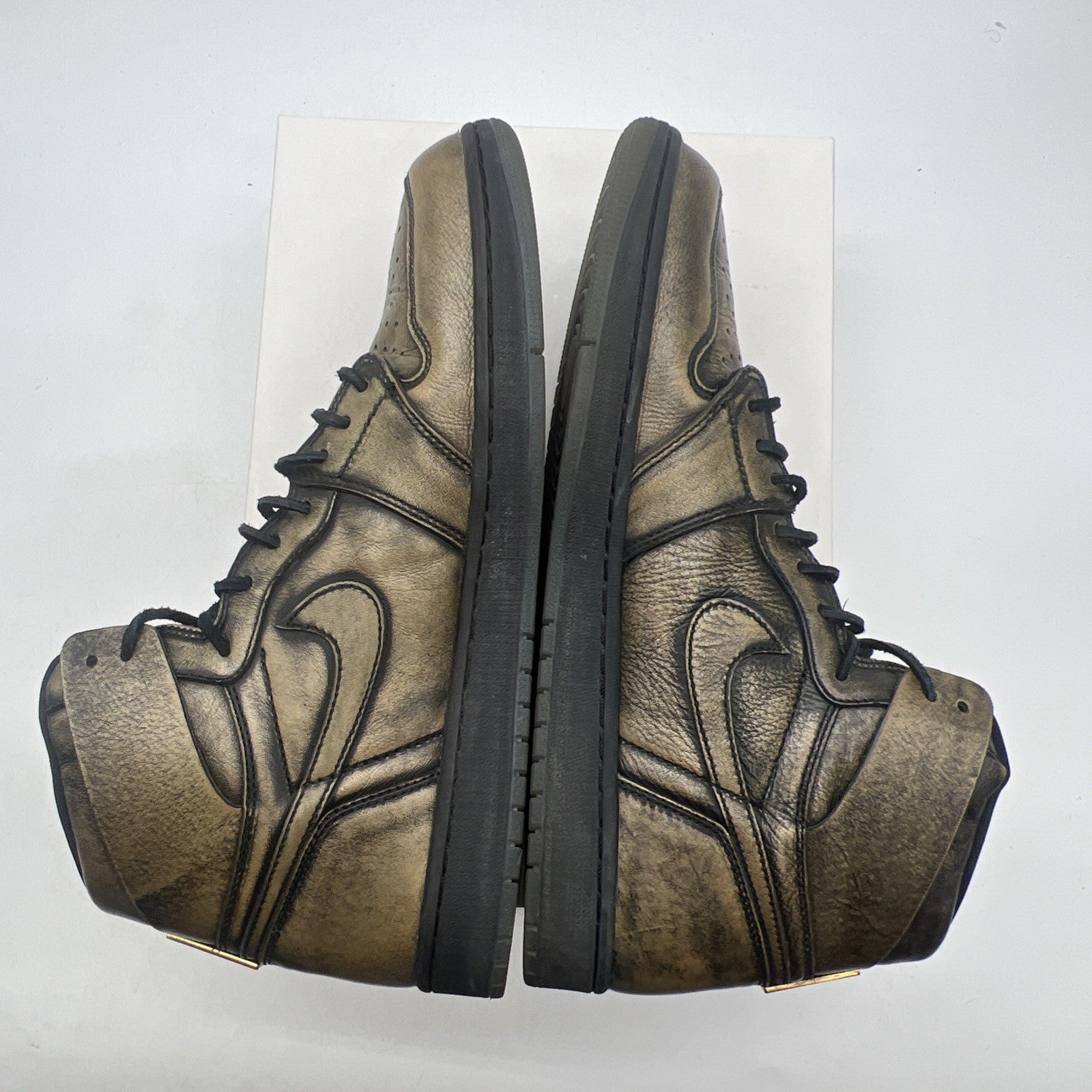 Size 13 - Air Jordan 1 Retro OG High Wings (AA2887-035)