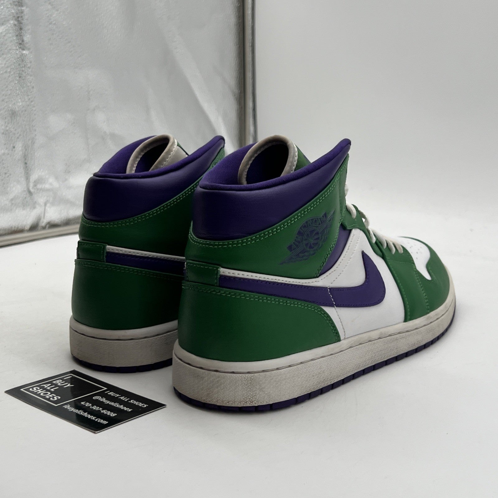 Size 11 - Air Jordan 1 Mid Hulk (554724-300)