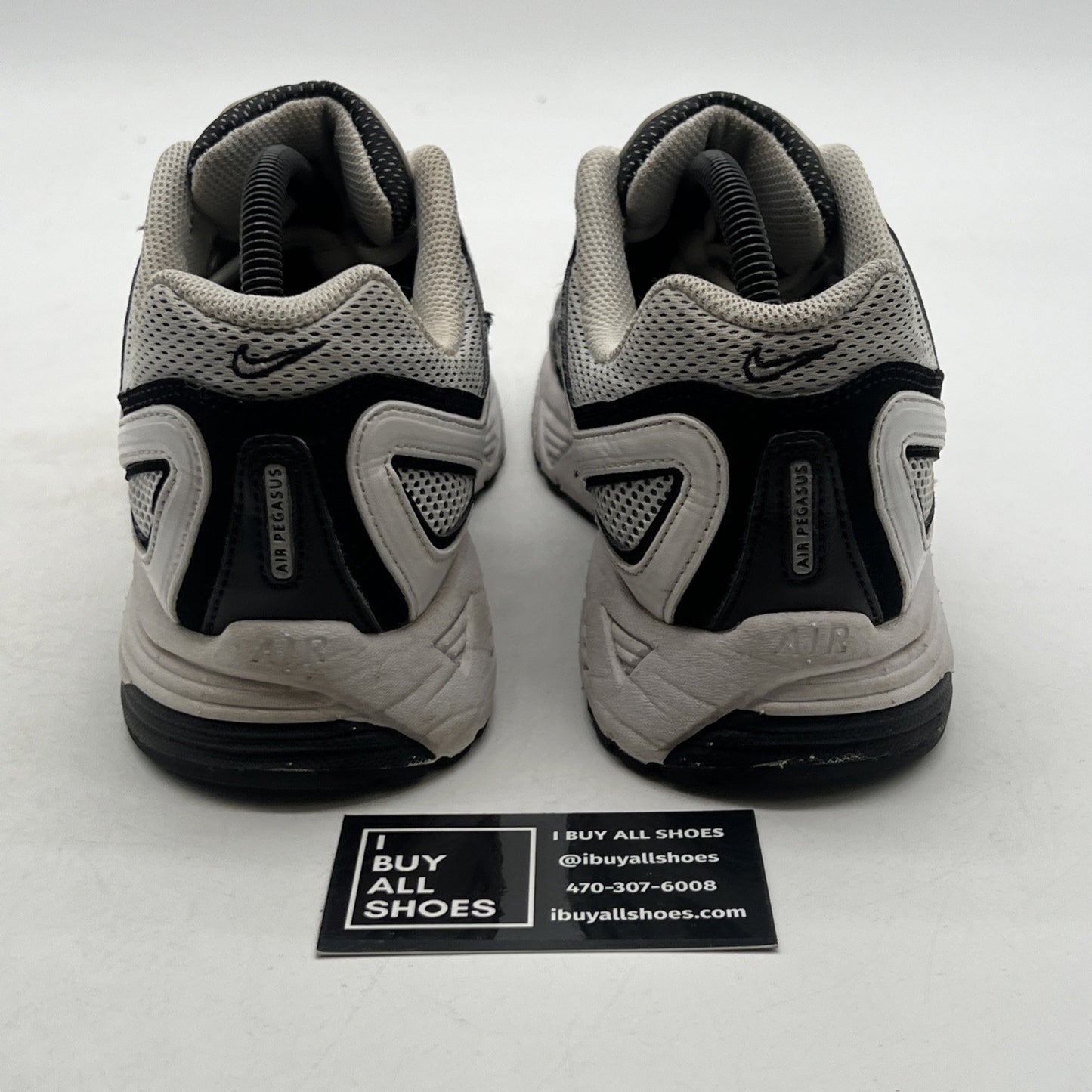 Size 8 - Nike Air Pegasus 2005 (FJ1909-100)