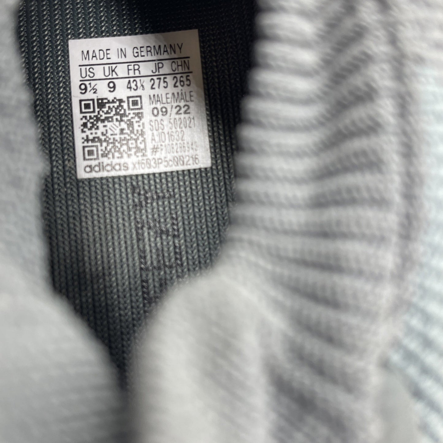 Size 9.5 - Adidas Yeezy 460 Stone Teal Grey (ID1632)