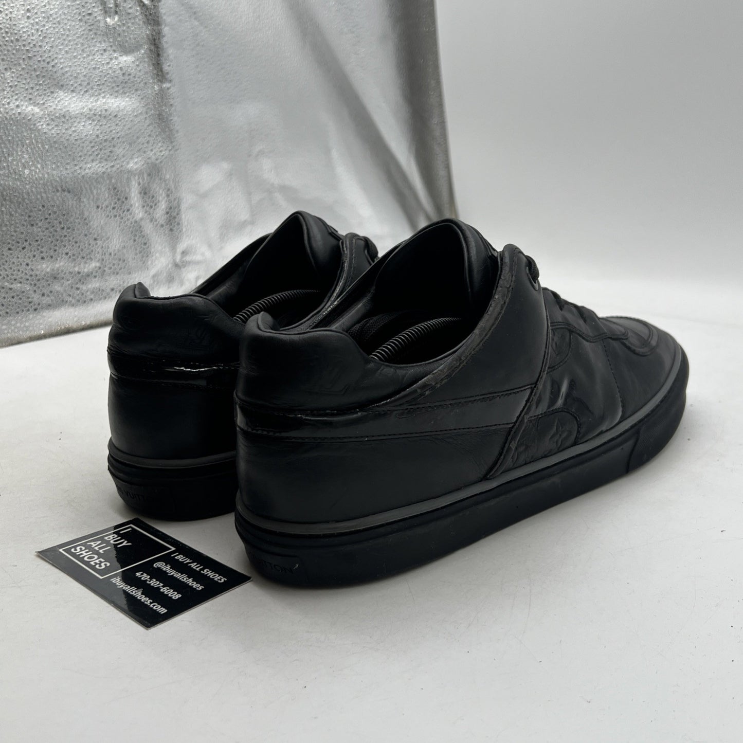 Size 11LV - LOUIS VUITTON MEN'S TOWER BLACK LEATHER LOW TOP "LV" IMPRINT