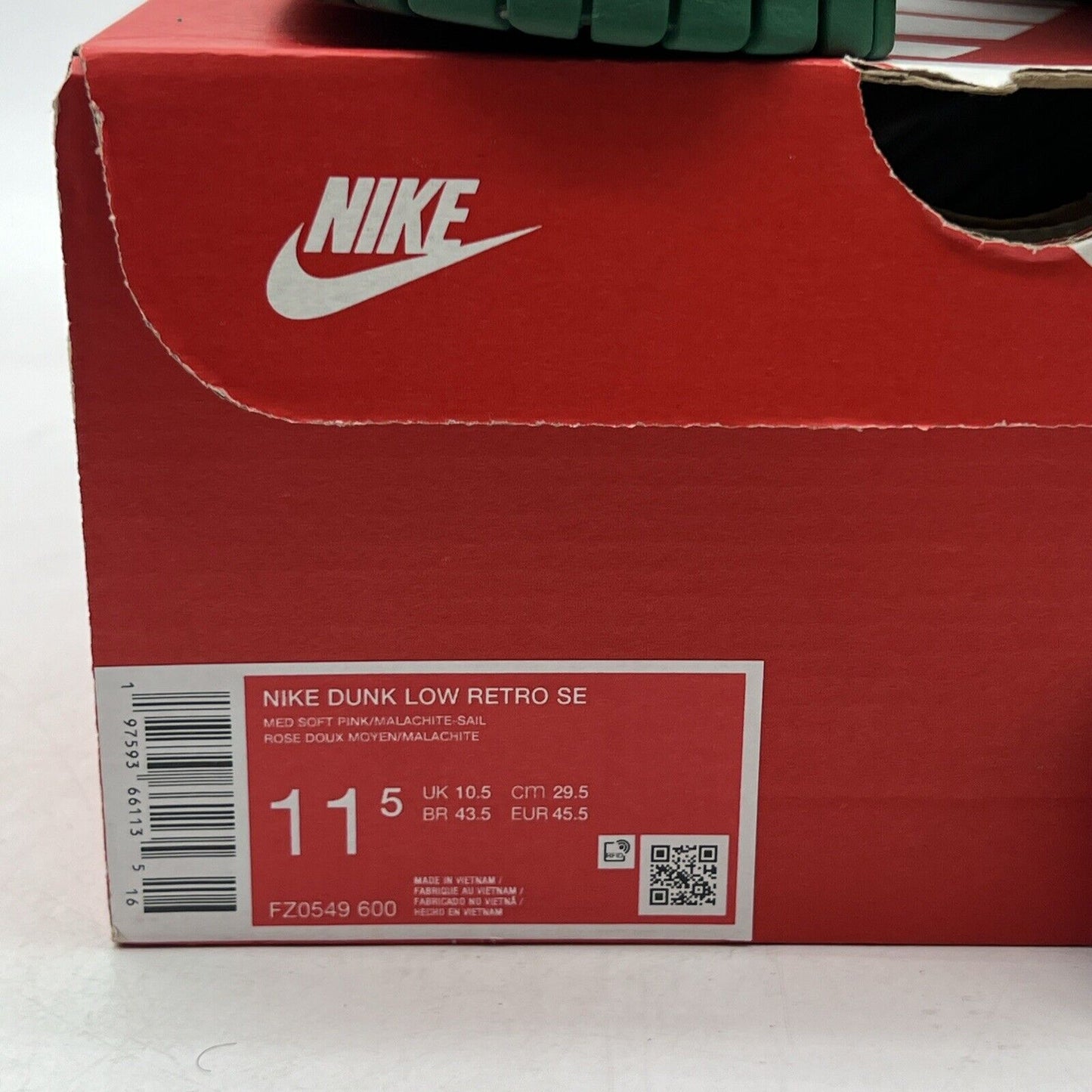 Size 11.5 - Nike Dunk SE Low The Masters Back 9 Collection (FZ0549-600)