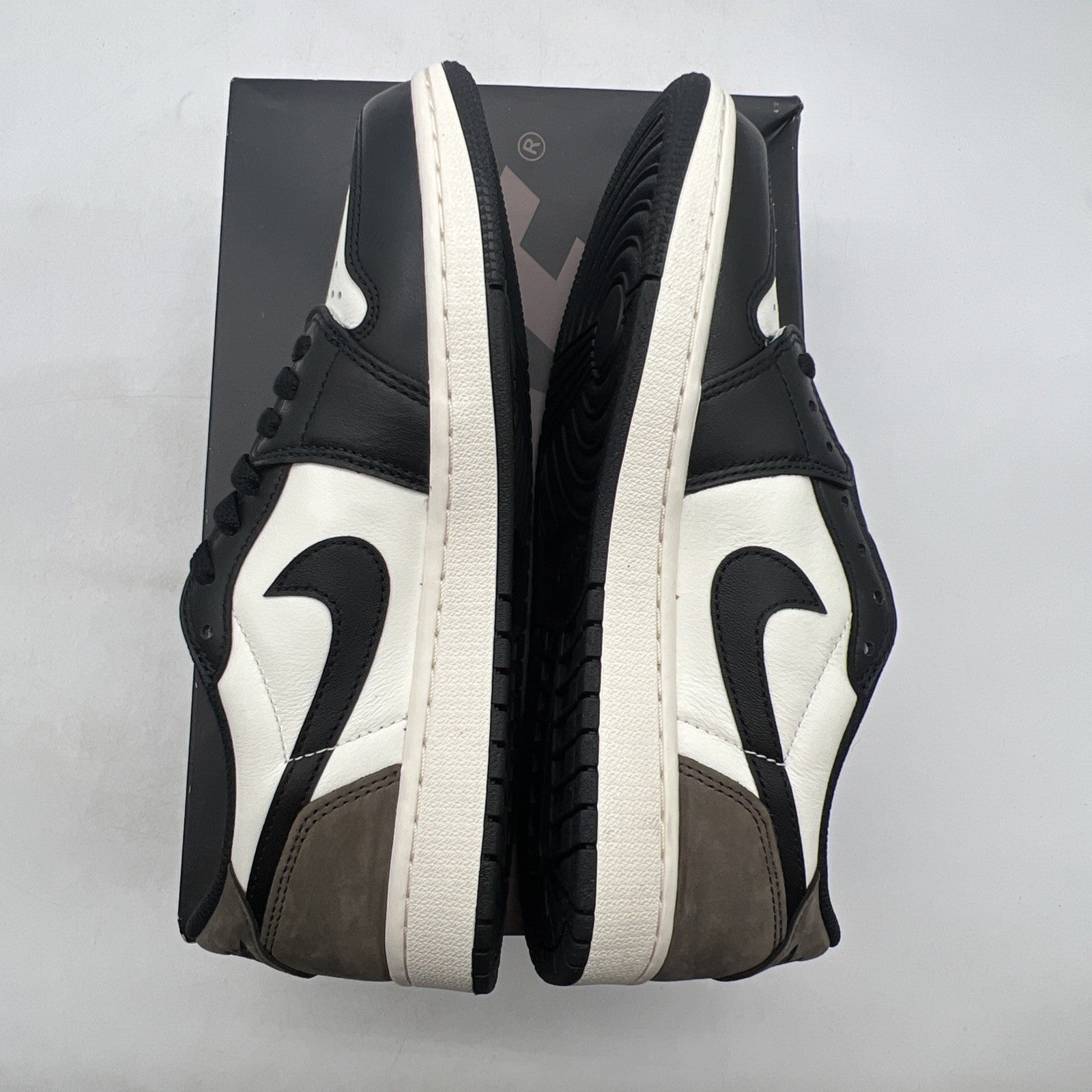 Size 8.5 - Air Jordan 1 Retro OG Low Mocha (CZ0790-102)