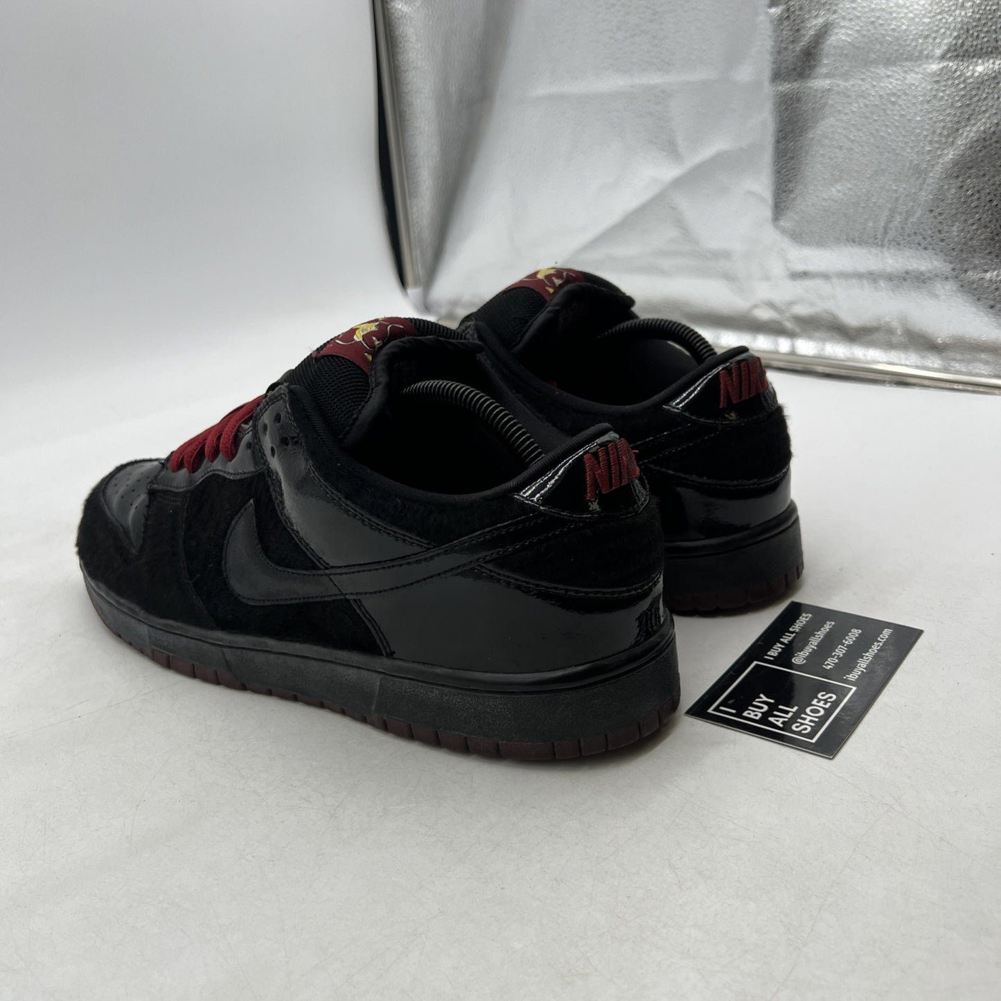 Size 10.5 - Nike Dunk Premuim SB Low Mafia Pack (313170-004)