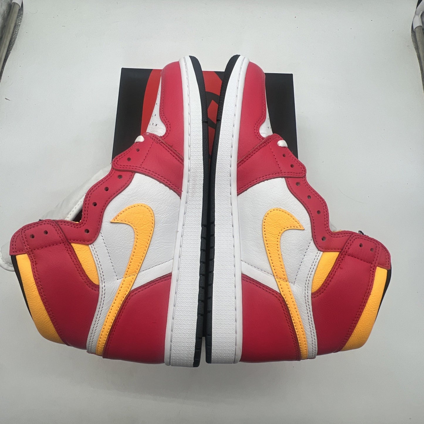 Size 12 - Air Jordan 1 Retro High OG Light Fusion Red 2021 (555088-603)